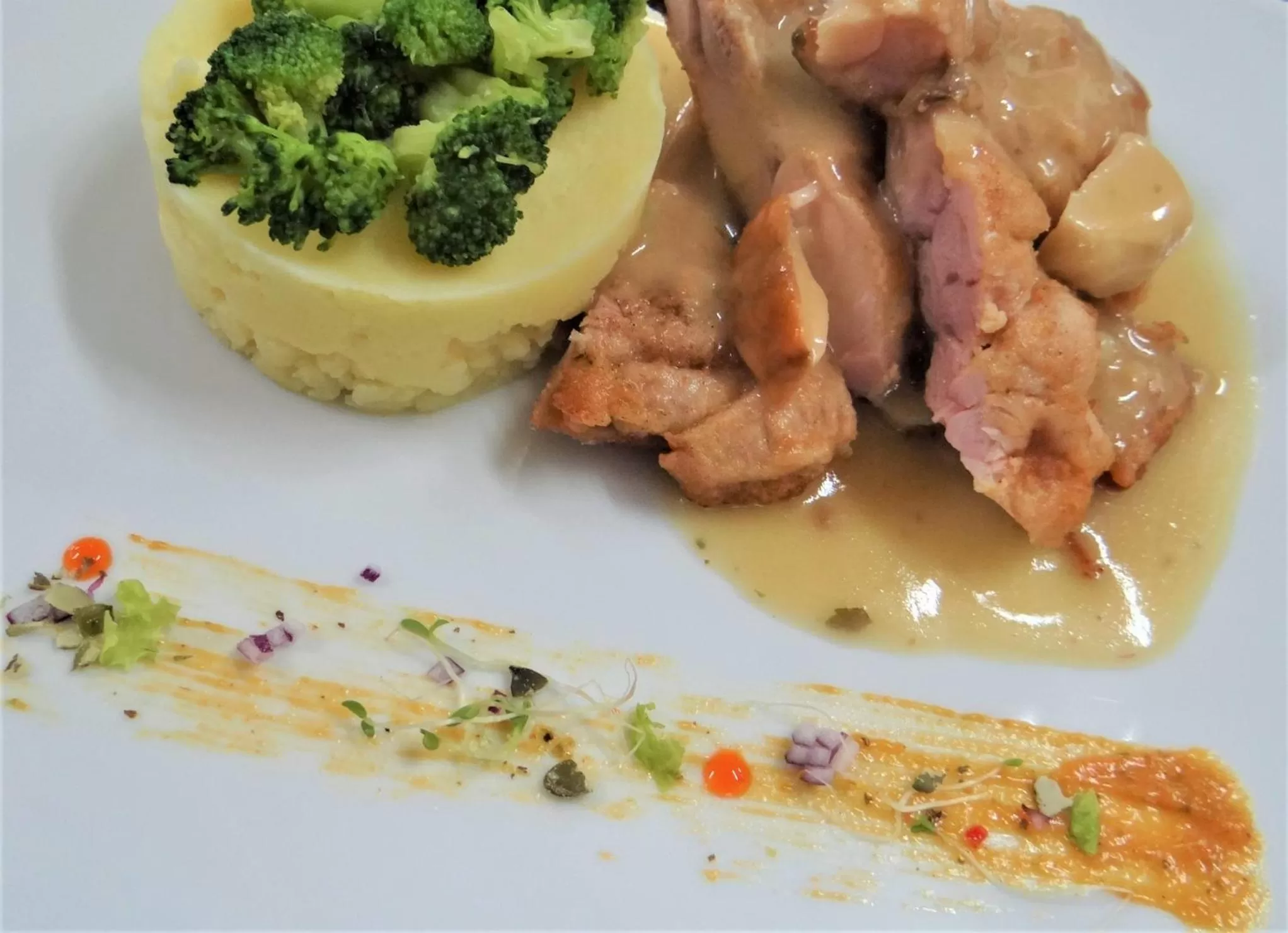 Food in The Old House Family Hotel