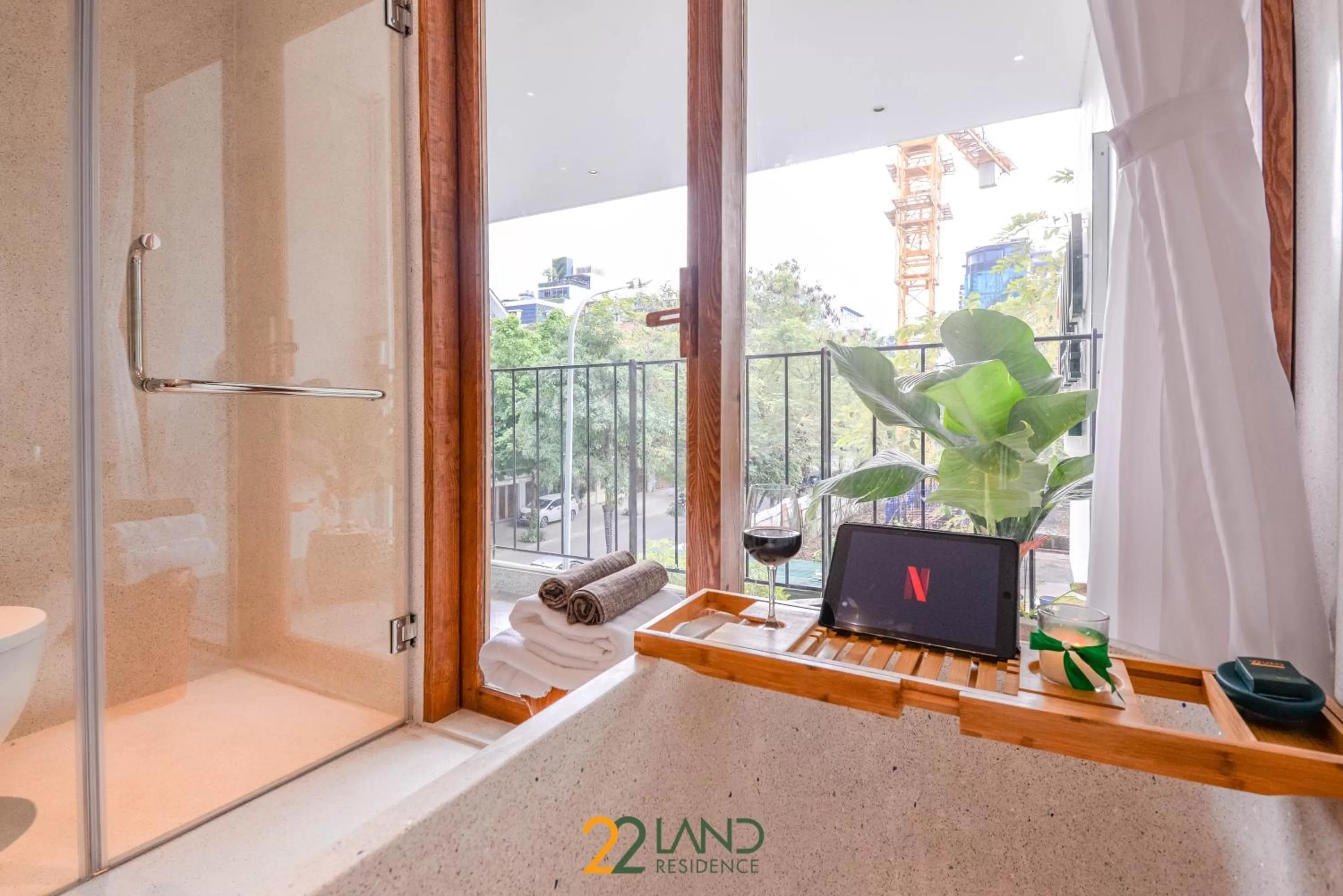 Shower in 22Land Hotel & Residence