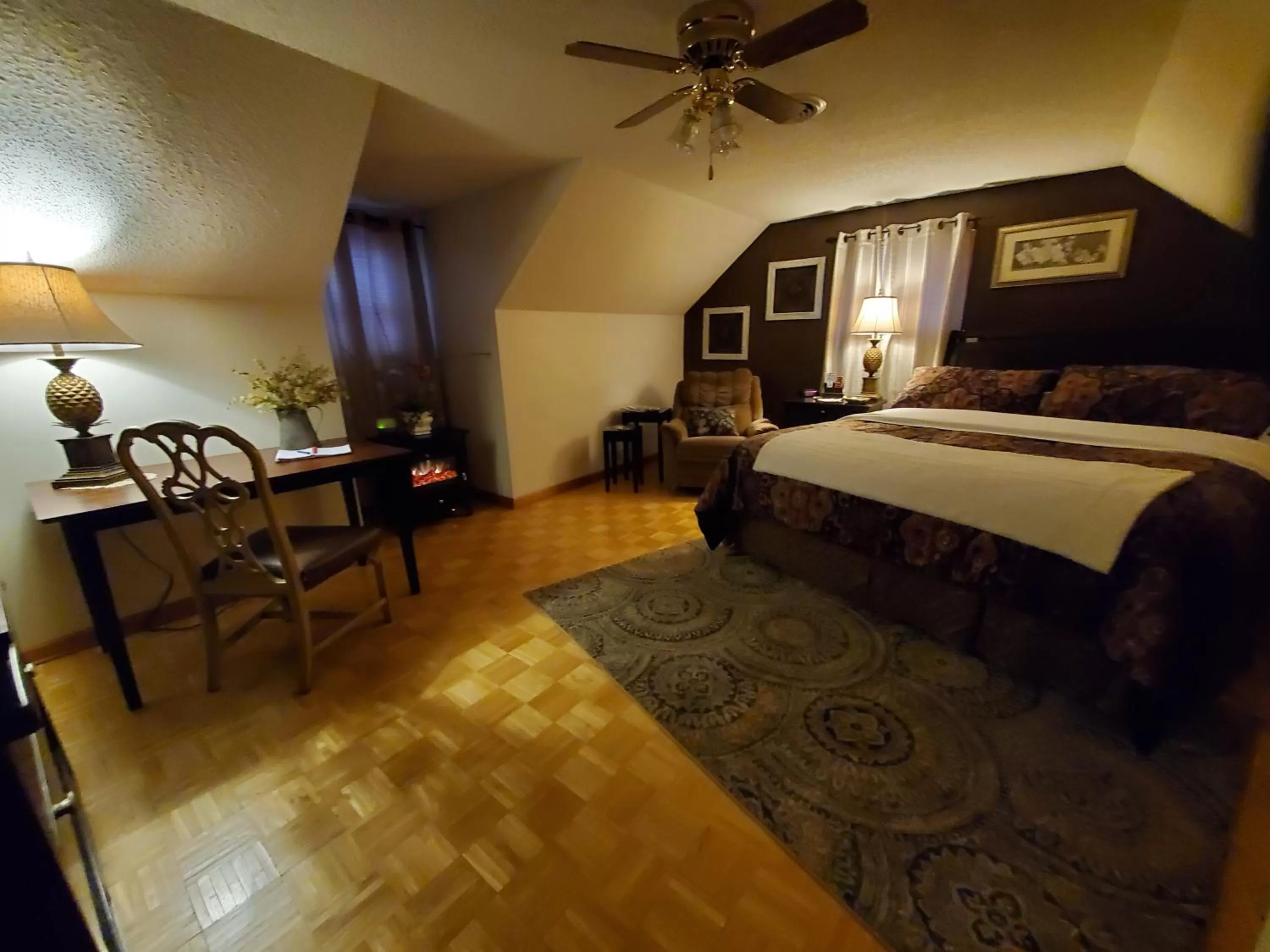 Blue Ridge Manor Bed and Breakfast