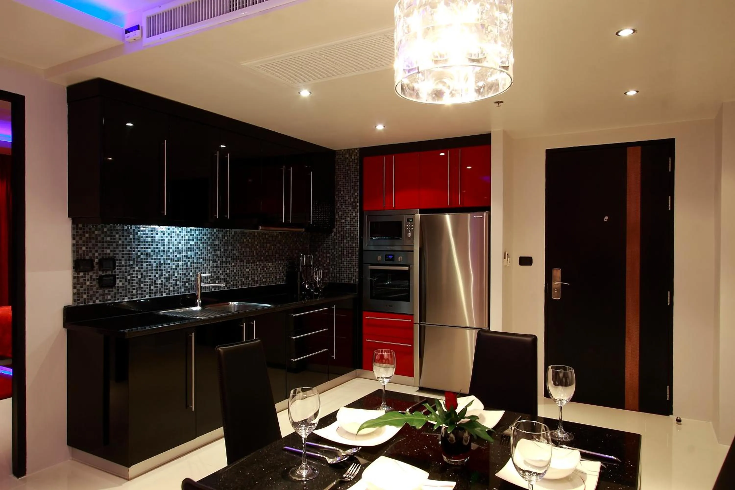 Kitchen or kitchenette in Absolute Bangla Suites