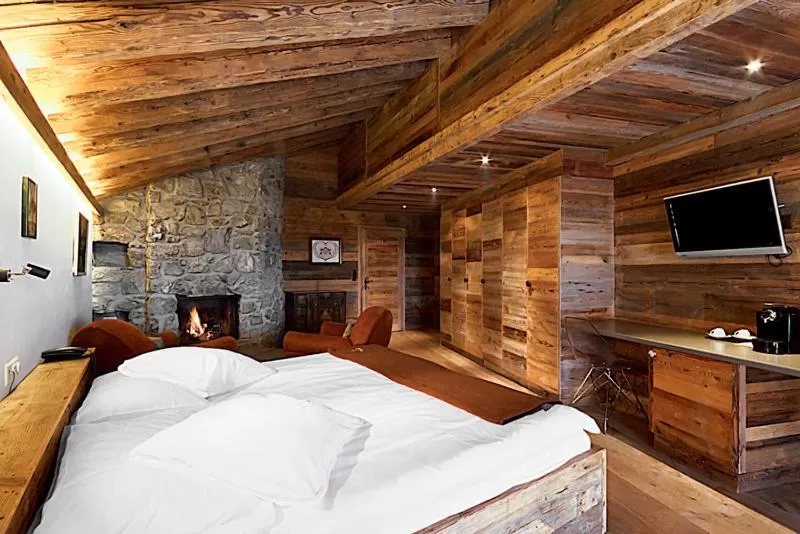 Junior Suite South in Hotel Etrier