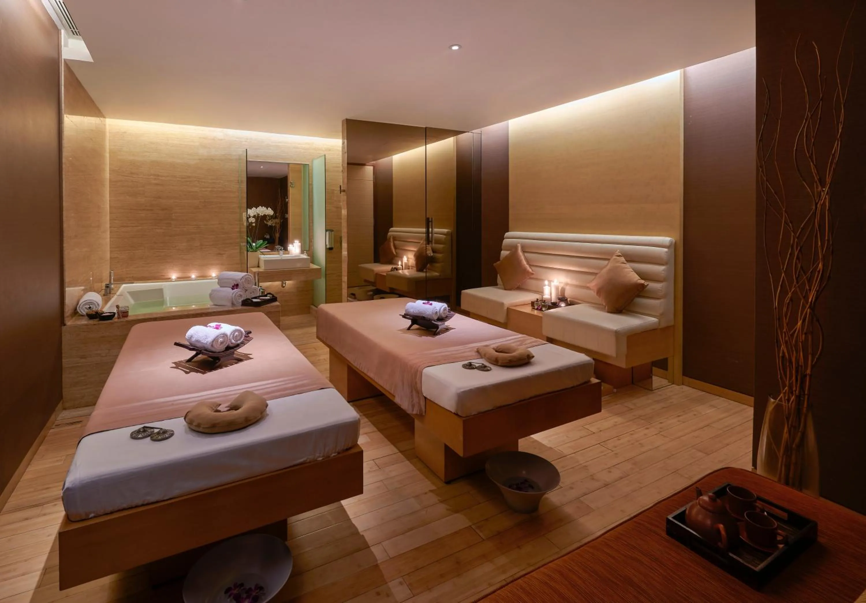 Spa and wellness centre/facilities, Bed in Pullman Jakarta Indonesia