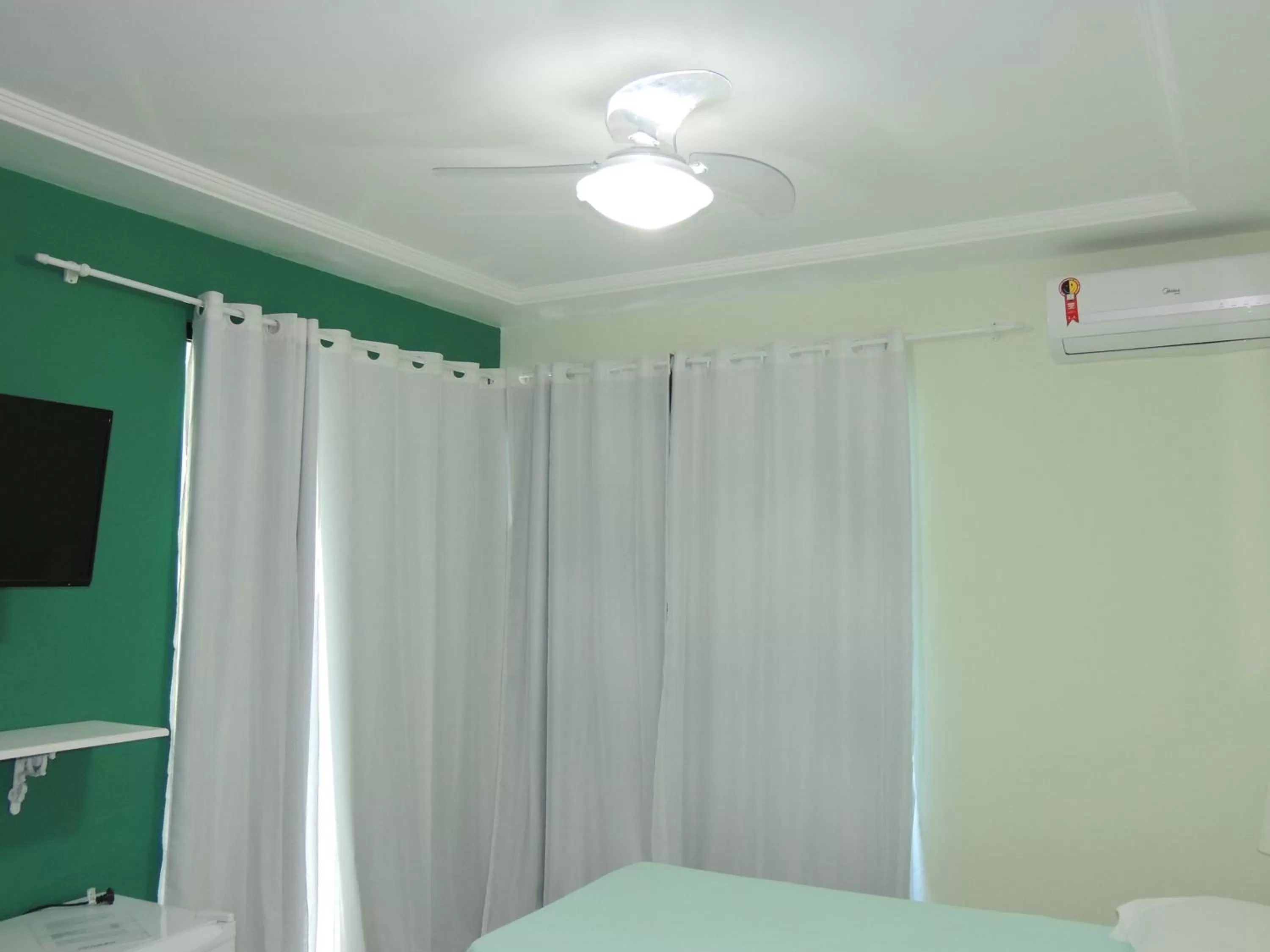 Photo of the whole room in Pousada Akaroa