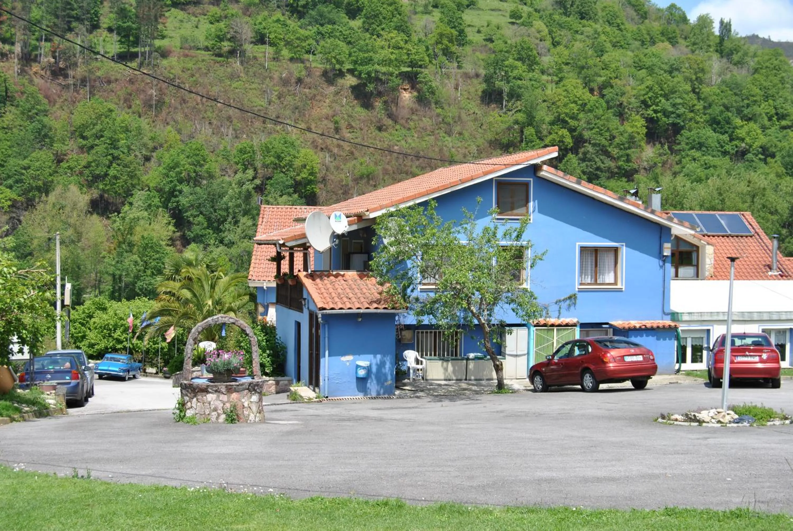 Facade/entrance in Hotel Avelina