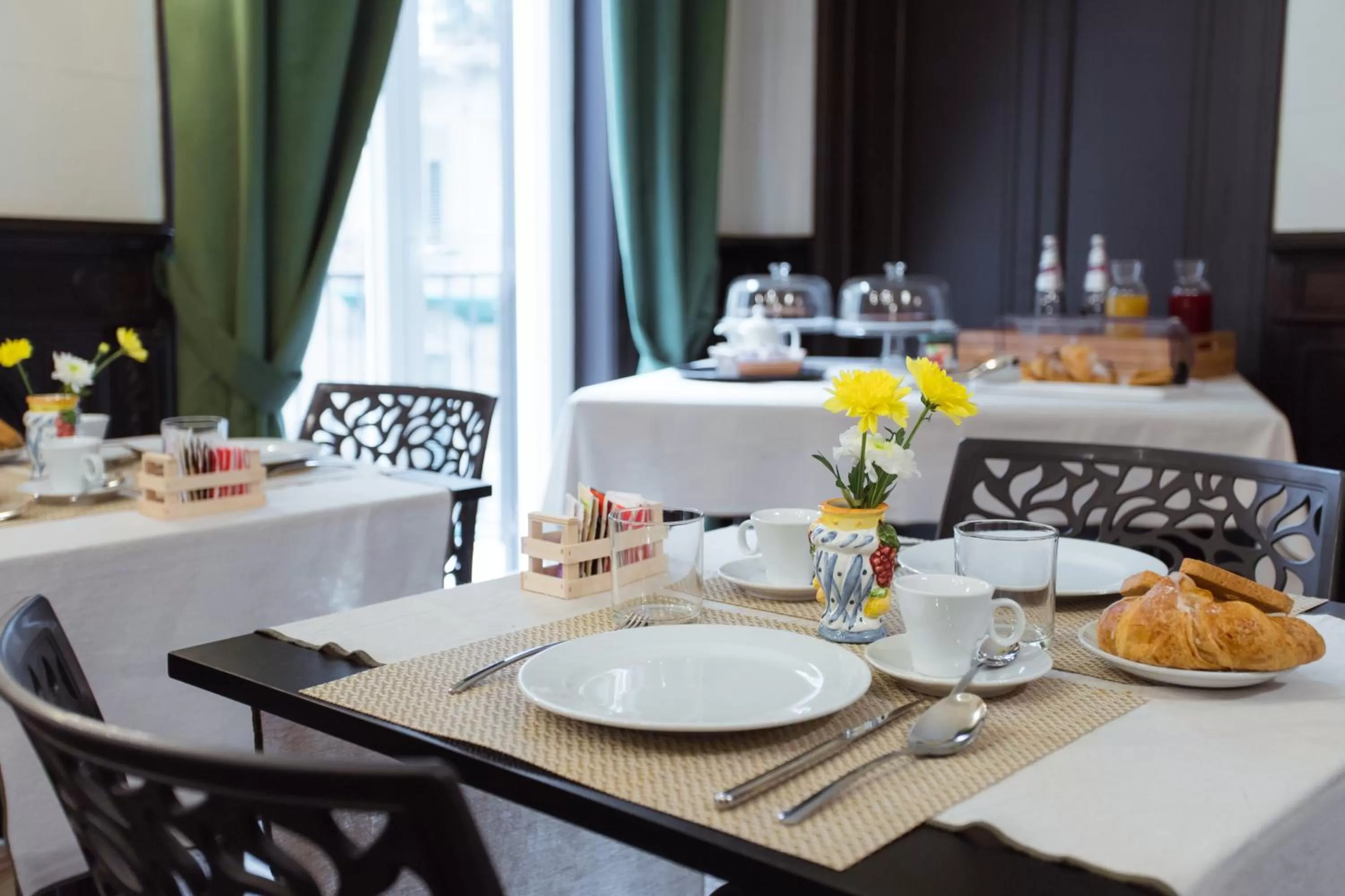 Italian breakfast in Donna Isa B&B