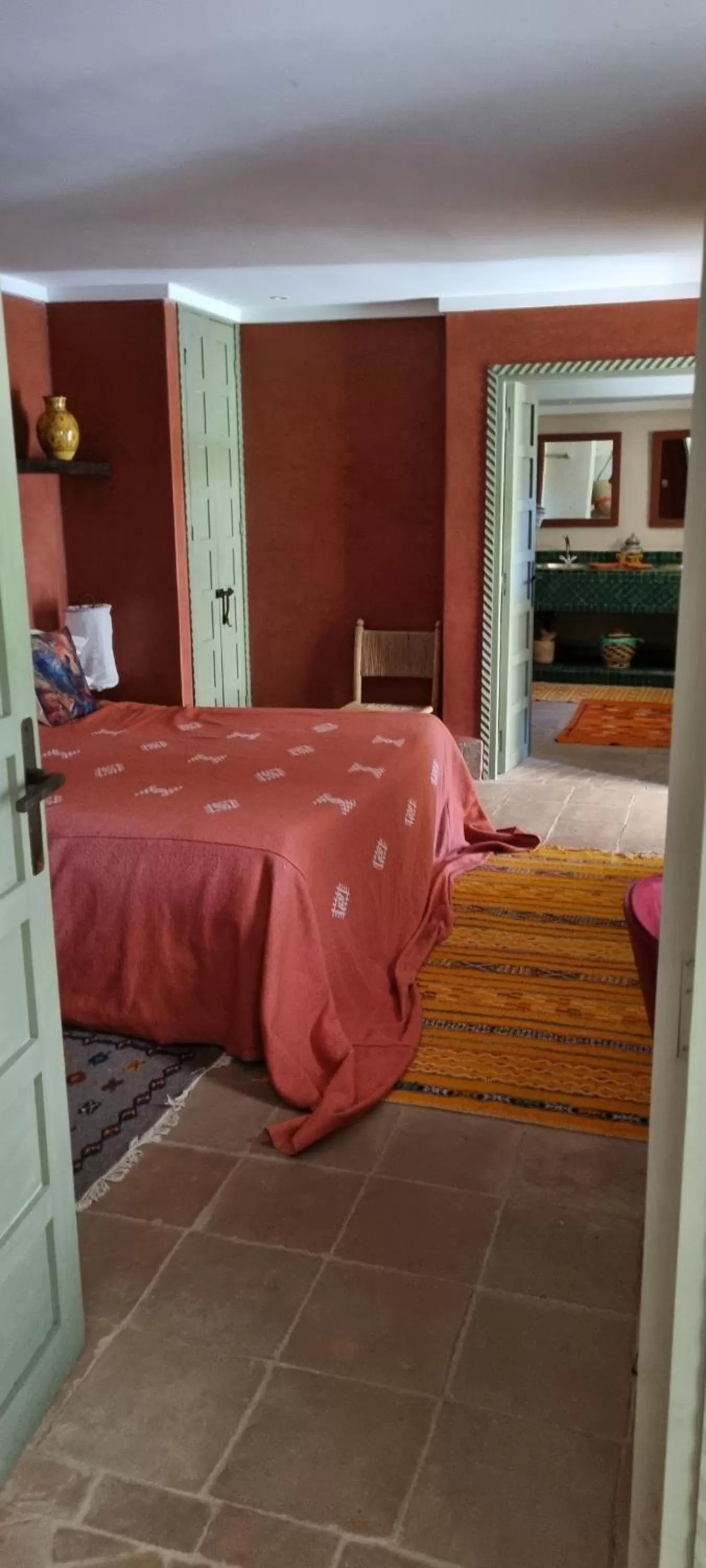 Bed in Les Trois Paons