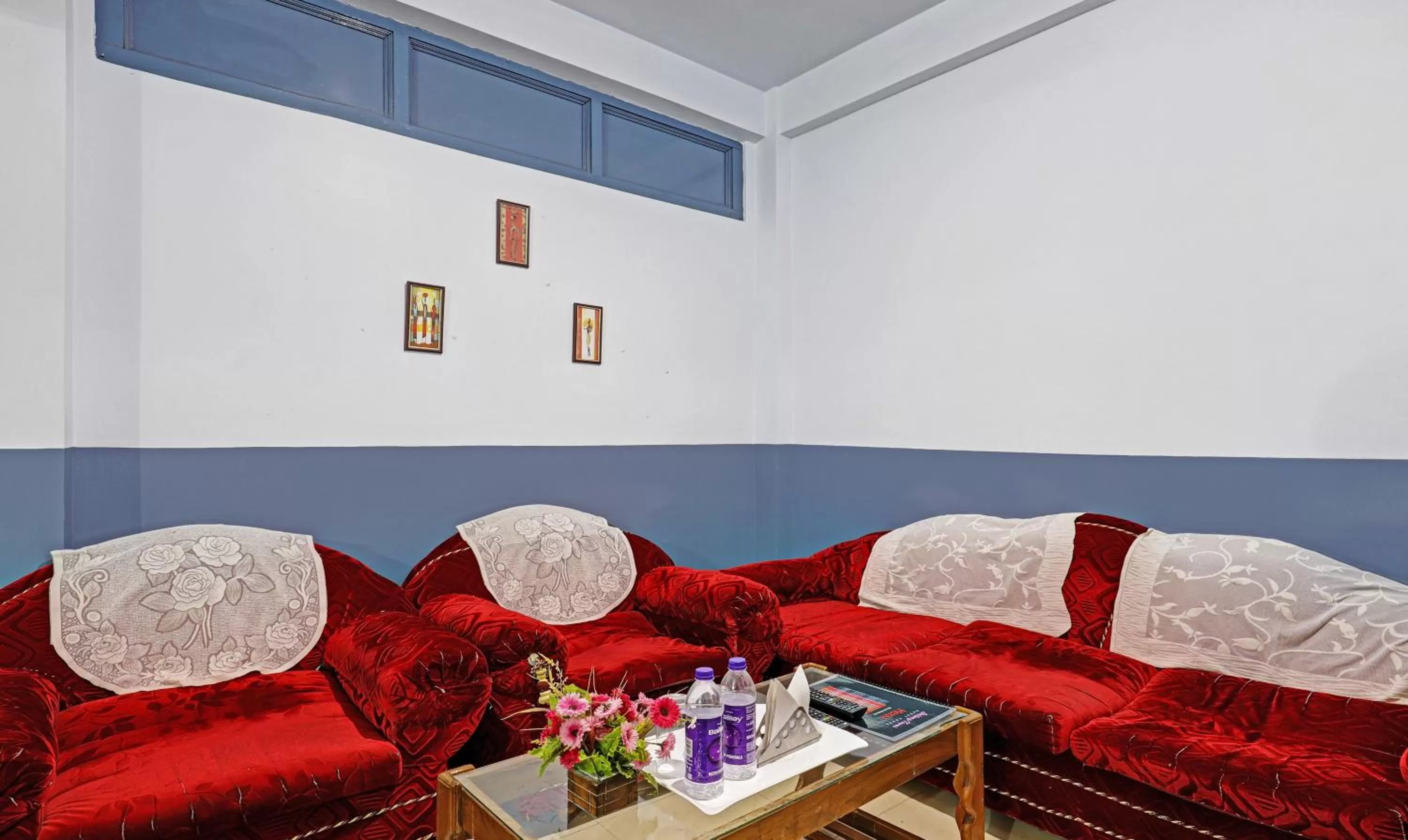Seating area in Itsy Hotels Shillong Tower Guesthouse