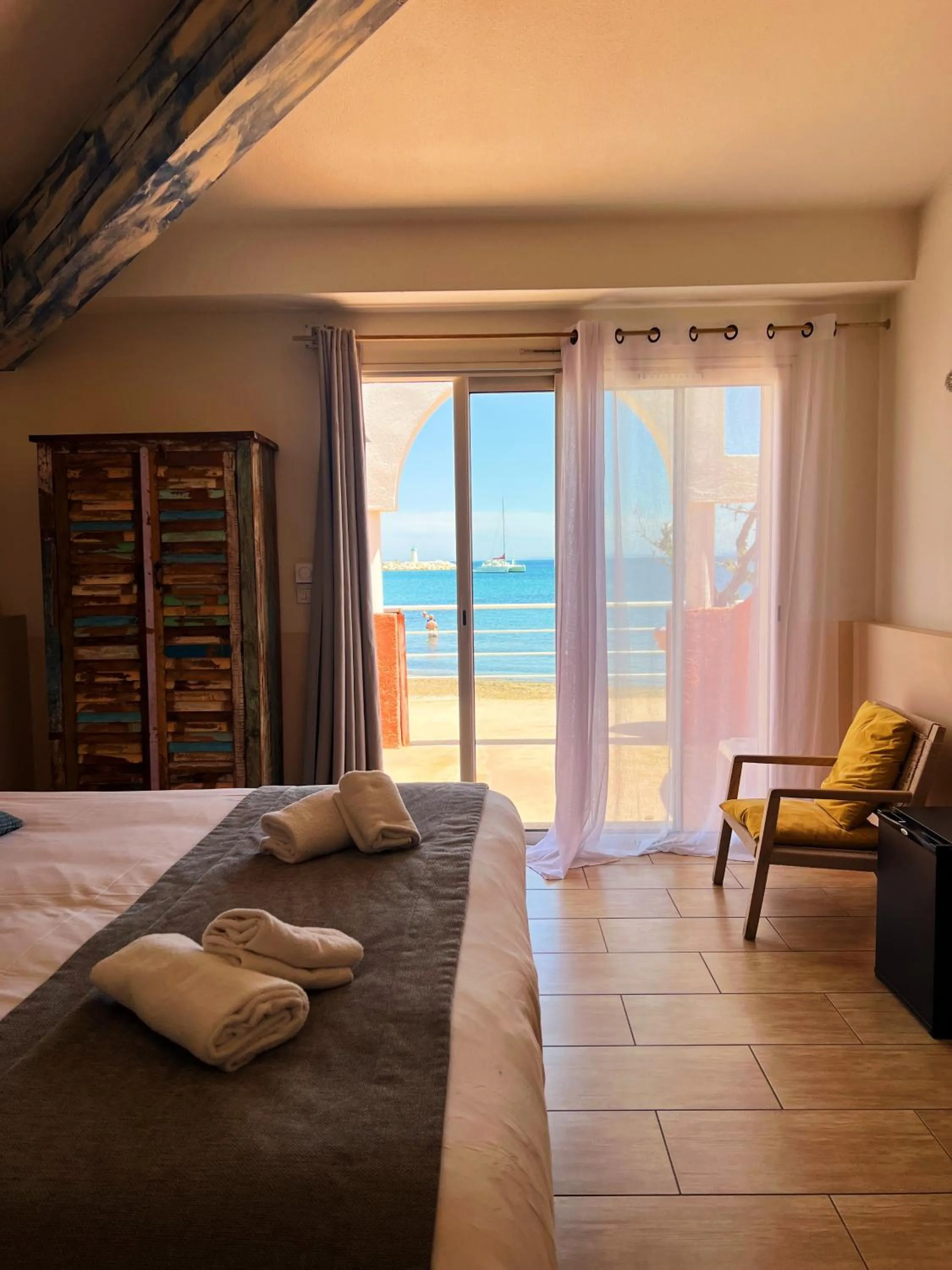 Bed in Hotel La Potiniere