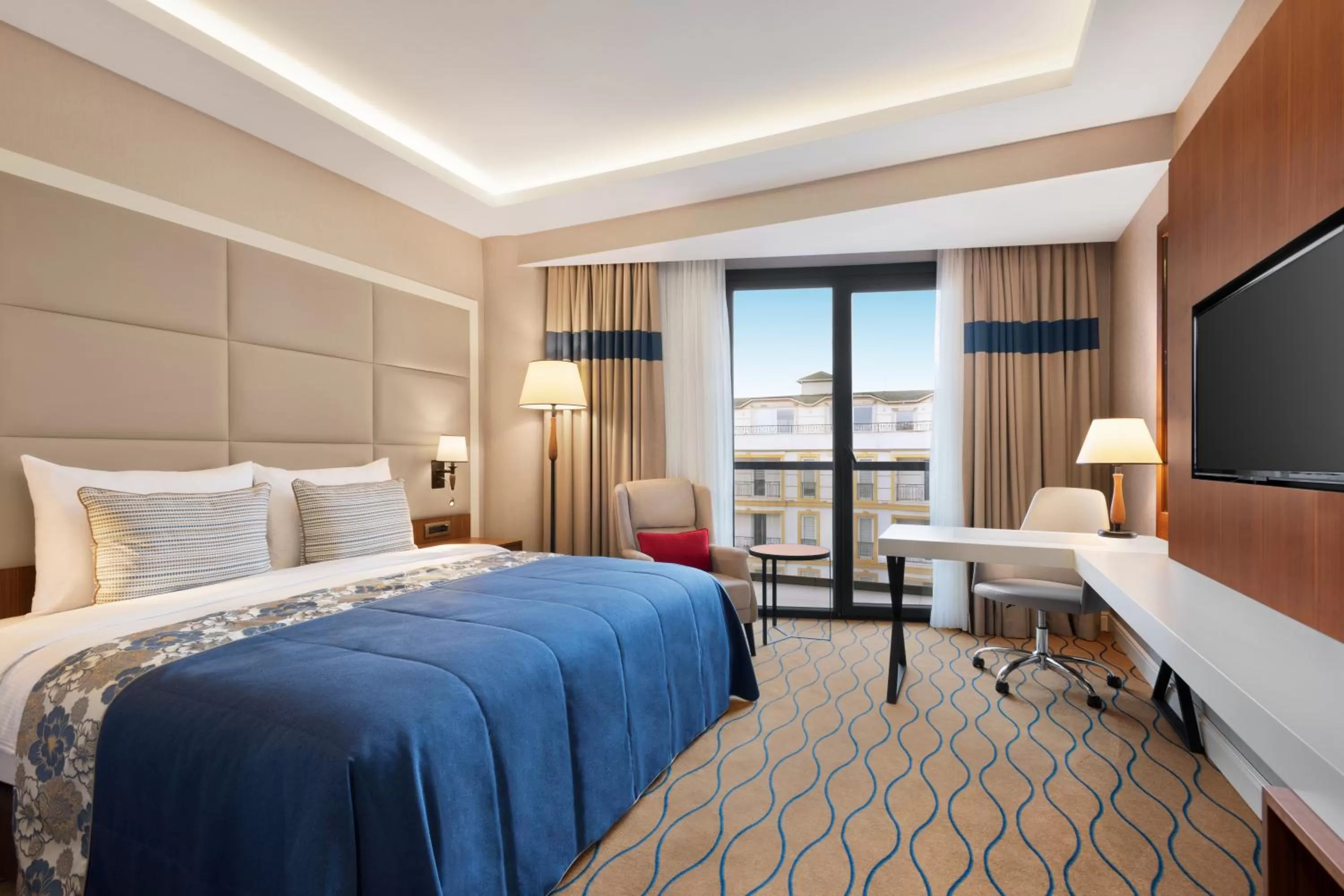 TV and multimedia, Bed in Ramada by Wyndham Sakarya Hendek