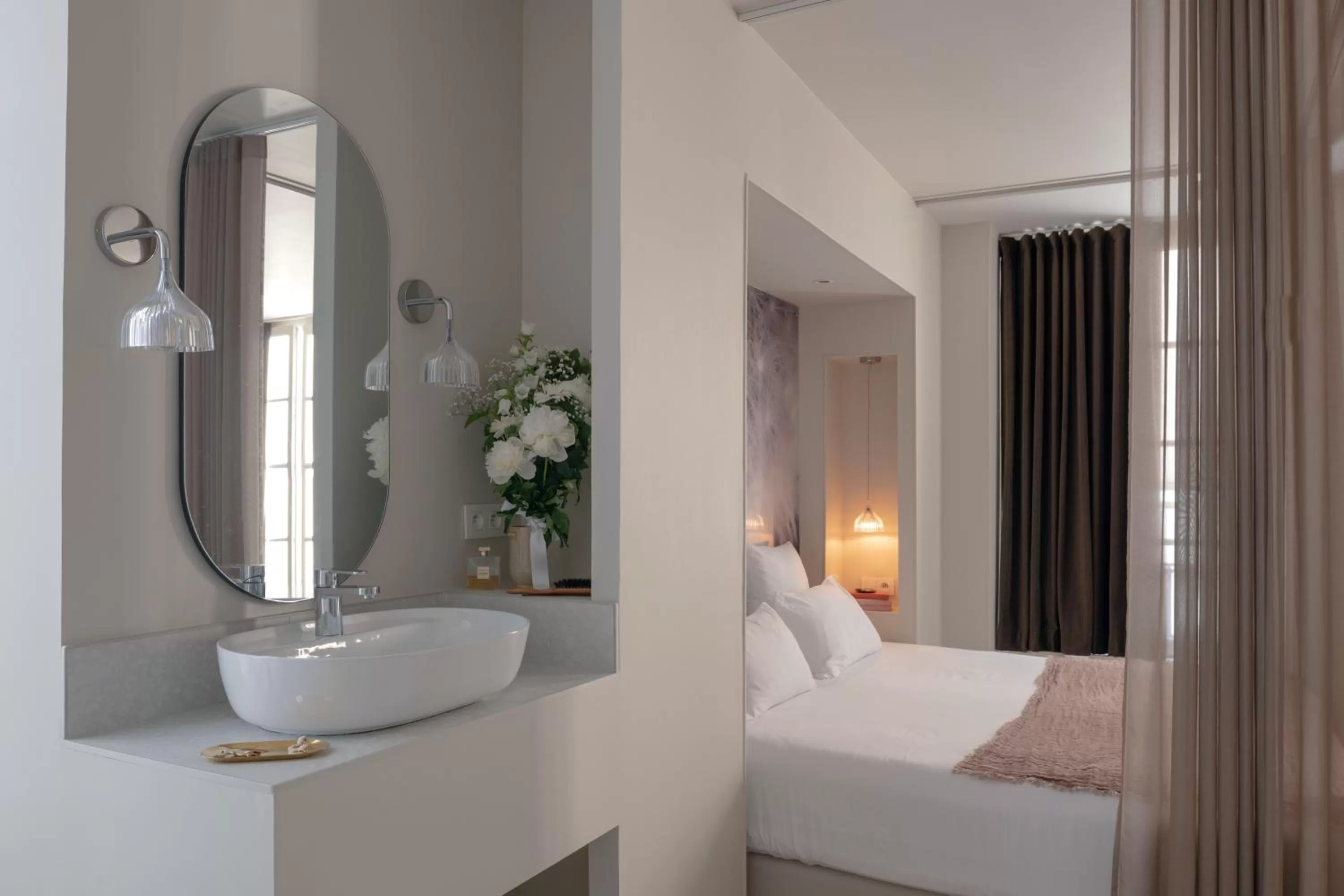 Photo of the whole room, Bathroom in MiHotel Sala