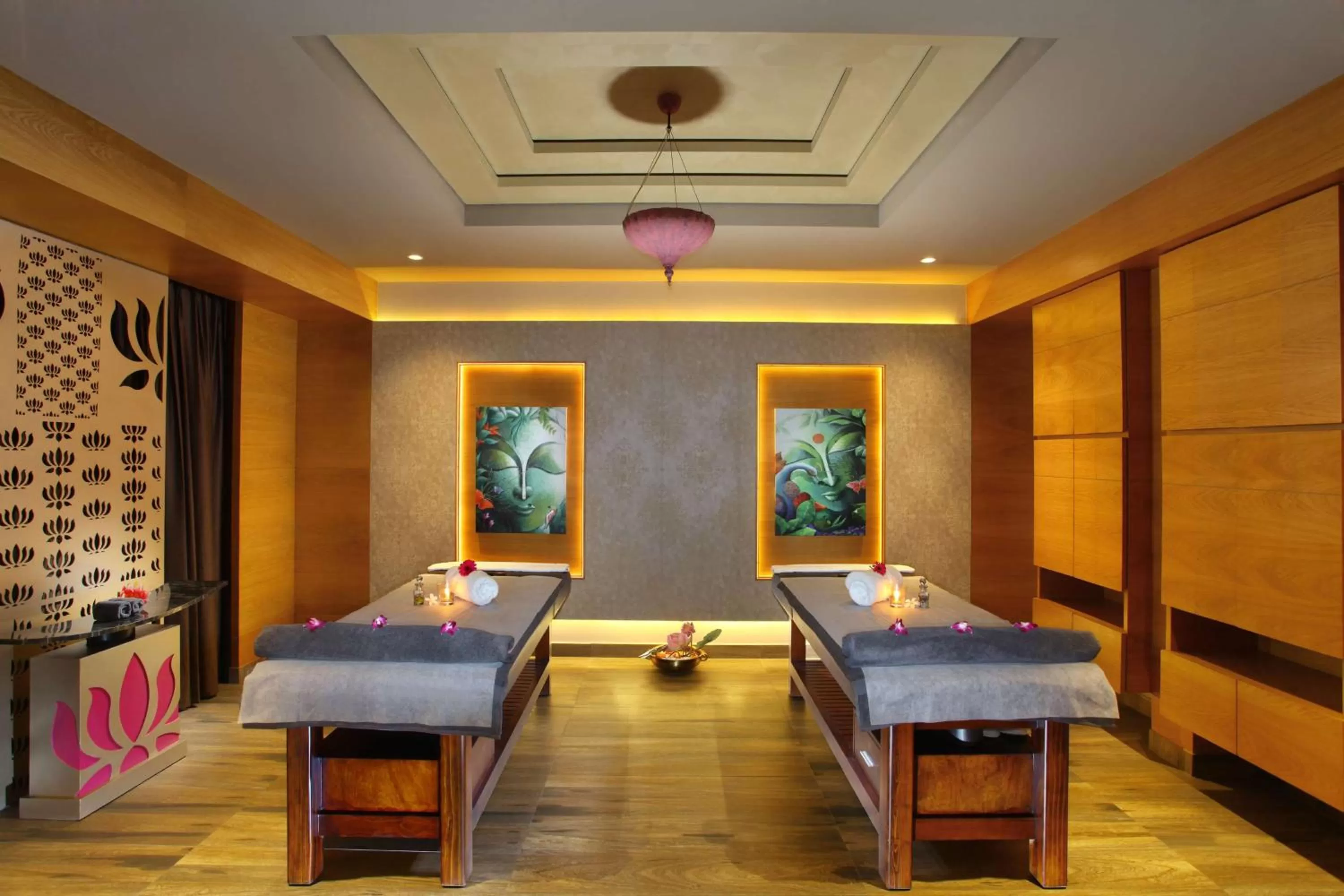 Spa and wellness centre/facilities in Radisson Blu Jammu