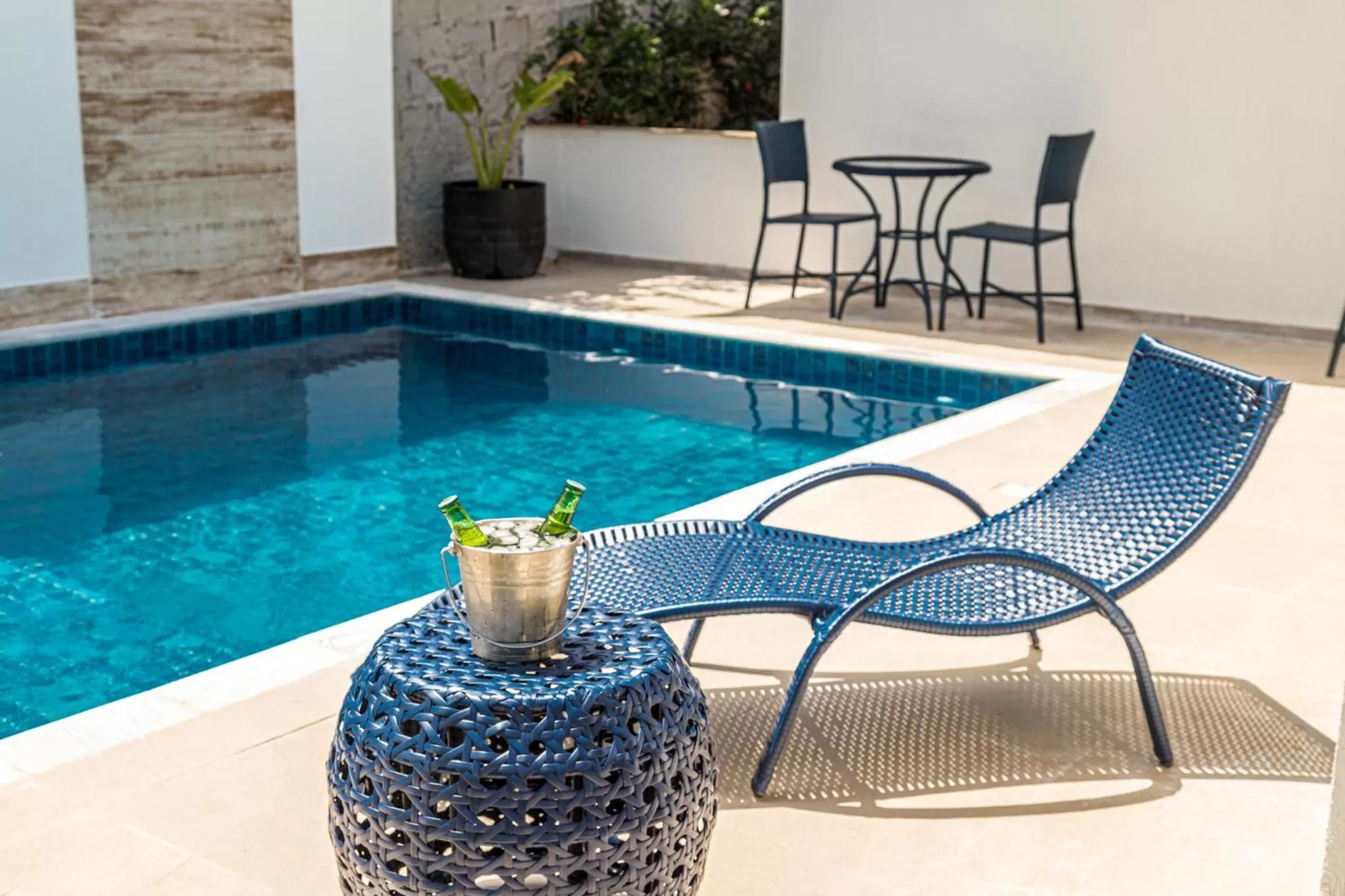 Swimming pool in Pousada Maktub