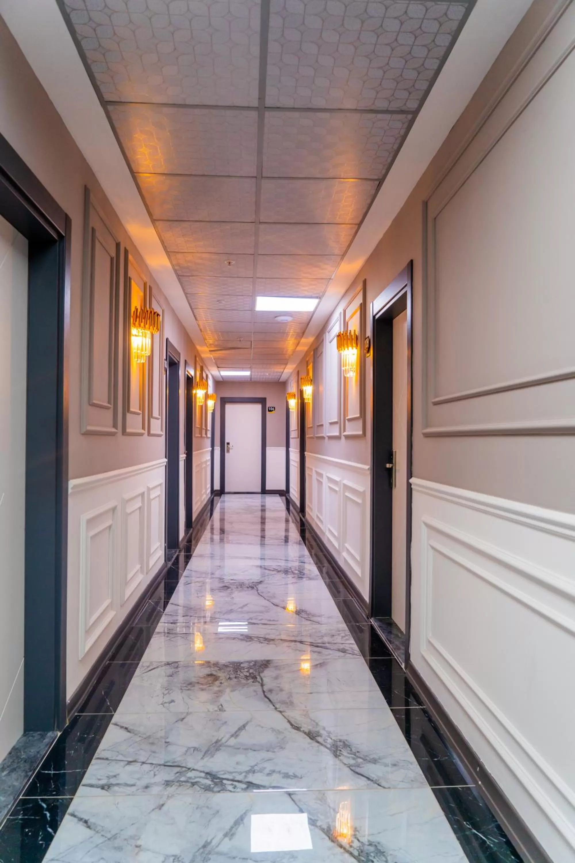 Deluxe Double Room with Bath in GRAND MOON HOTEL