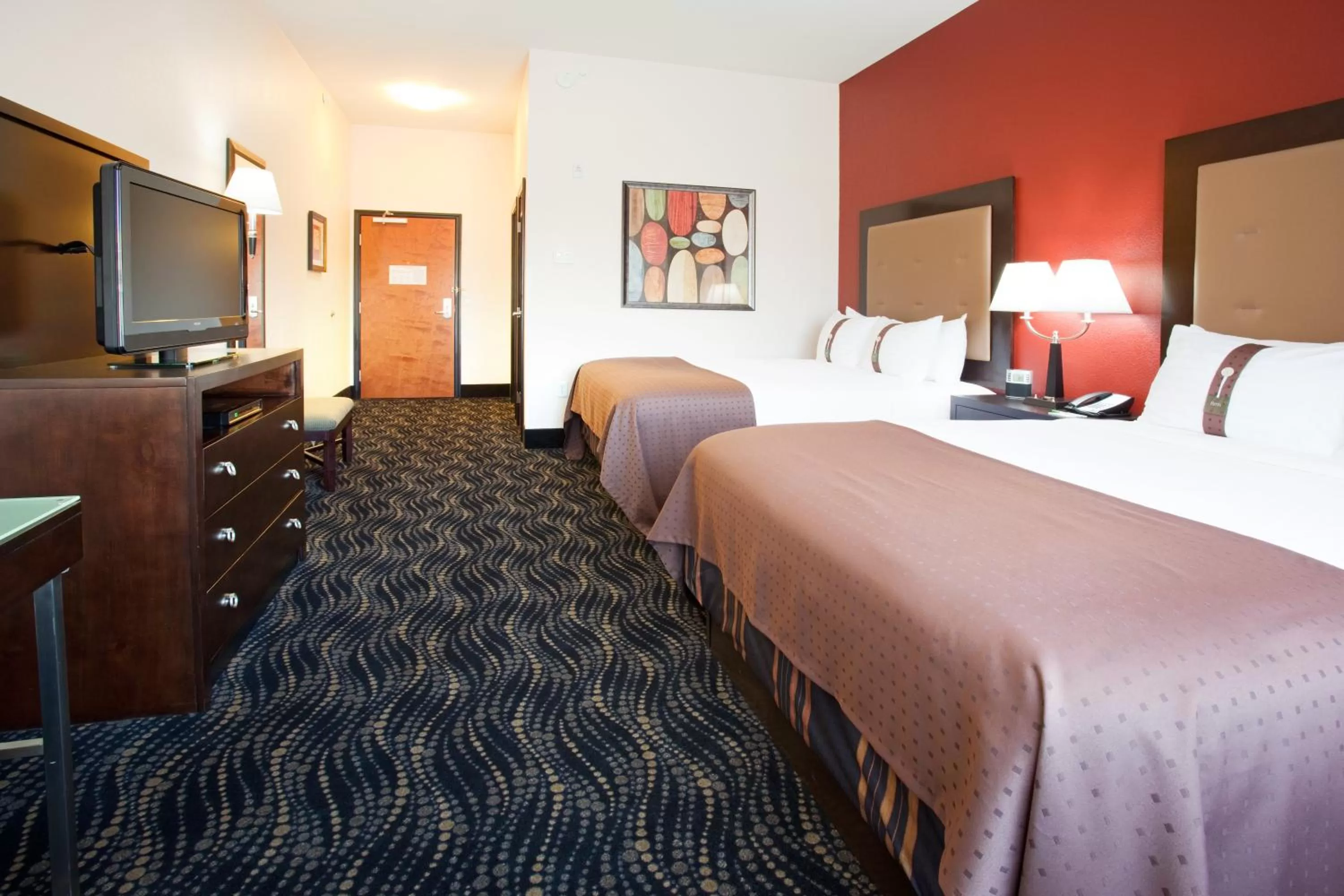 Photo of the whole room, Bed in Holiday Inn Hotel & Suites Grand Junction-Airport by IHG