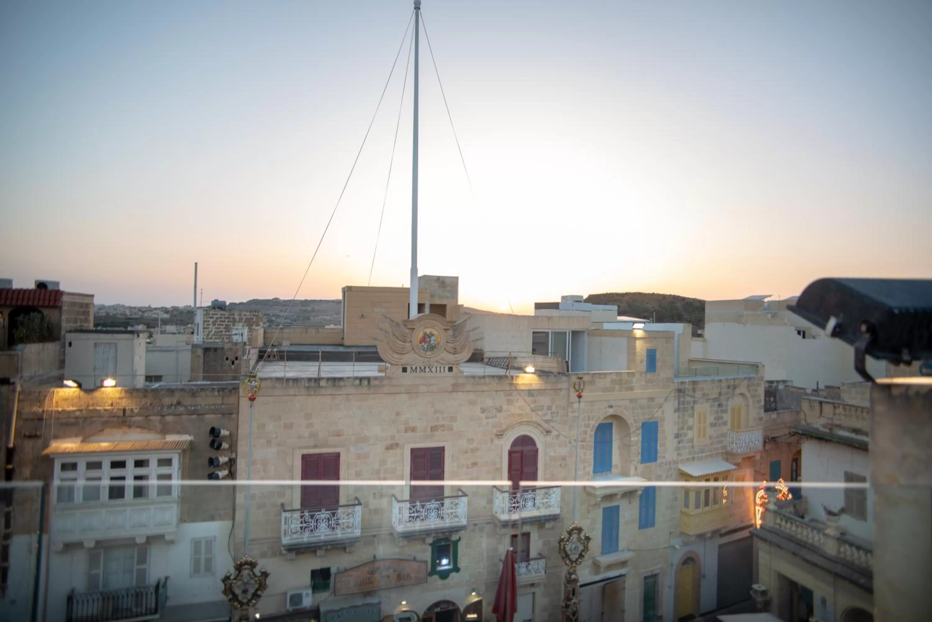 Property building in 39 St. George