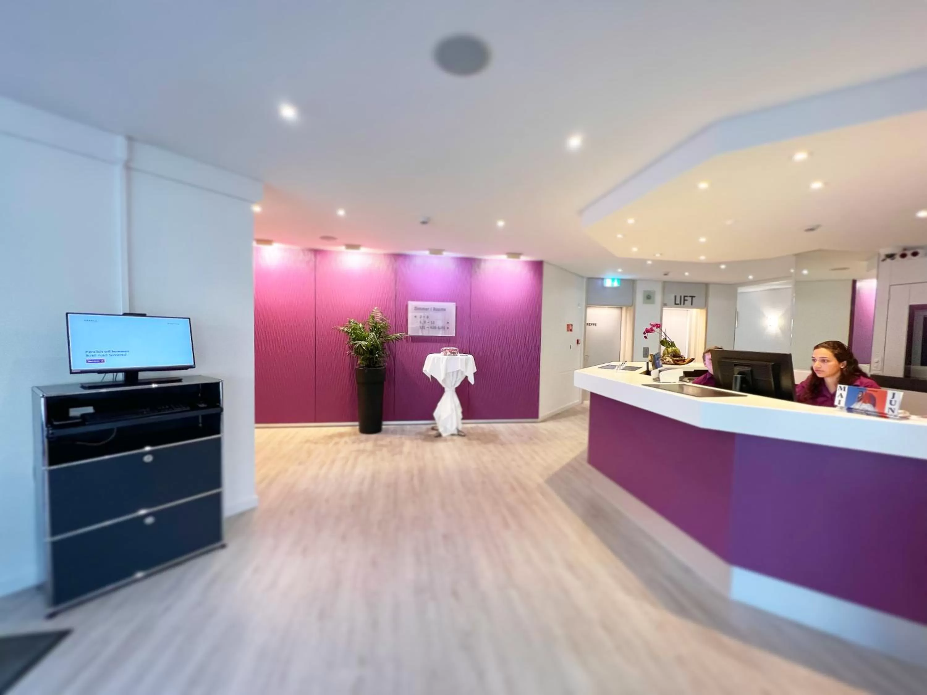 Lobby or reception in Sorell Hotel Sonnental Dübendorf