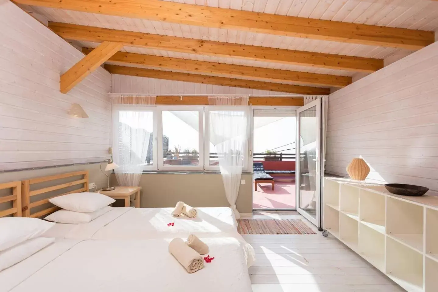 Double Room with Private Bathroom in Sansofi Guesthouse Double Room with Private Bathroom in Sansofi Guesthouse