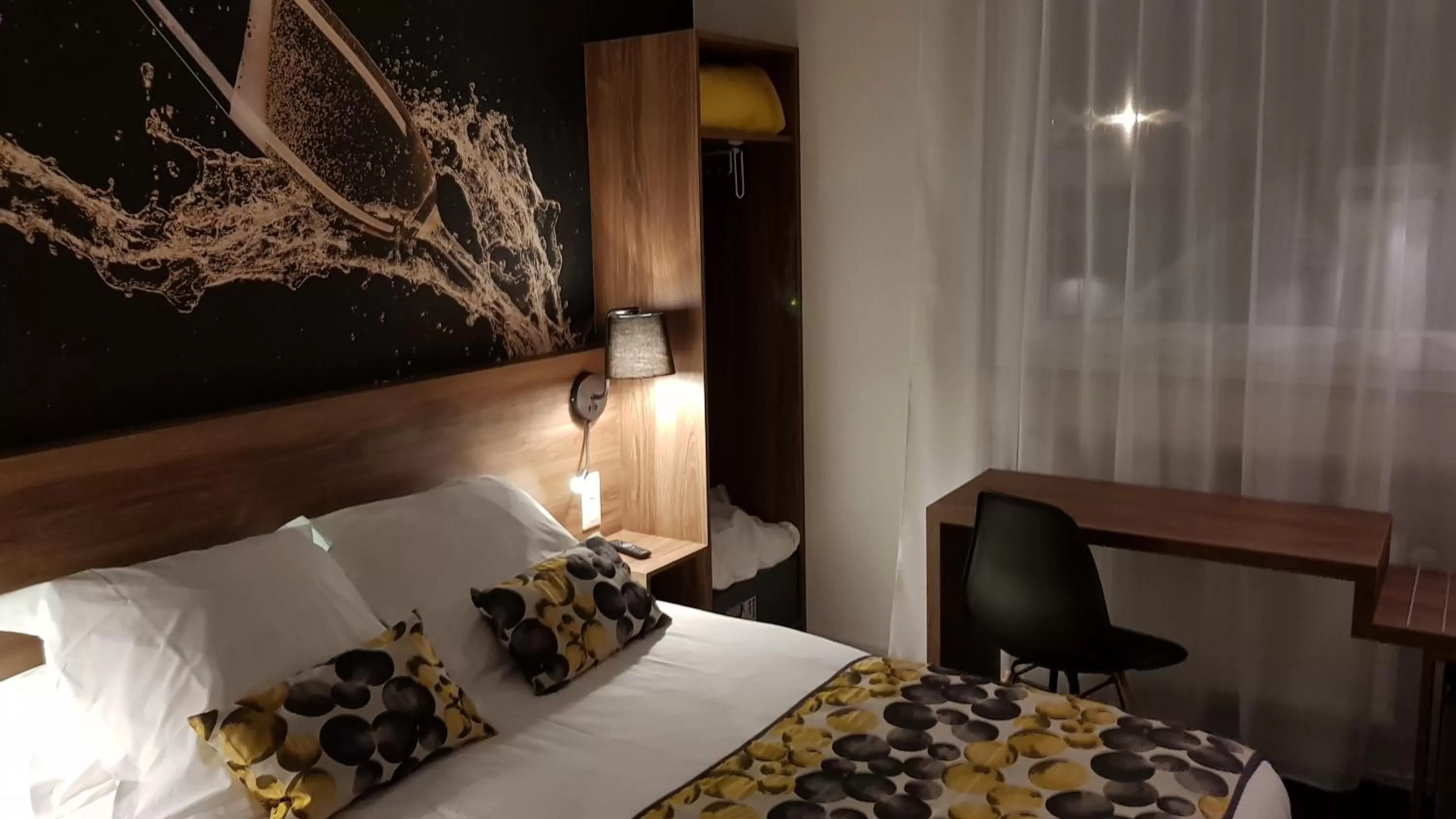 Bed in Hotel de Champagne