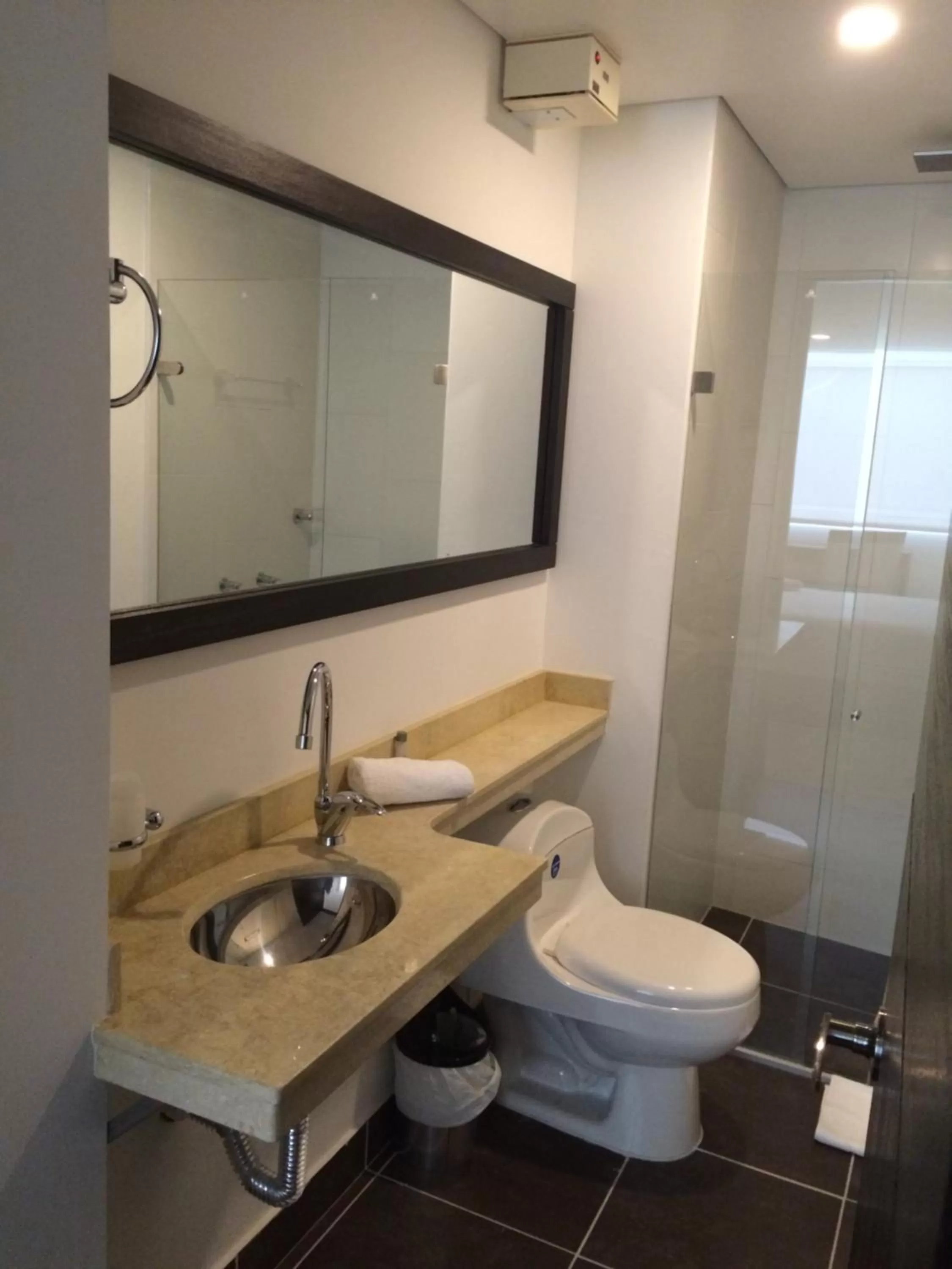 Bathroom in Hotel H53