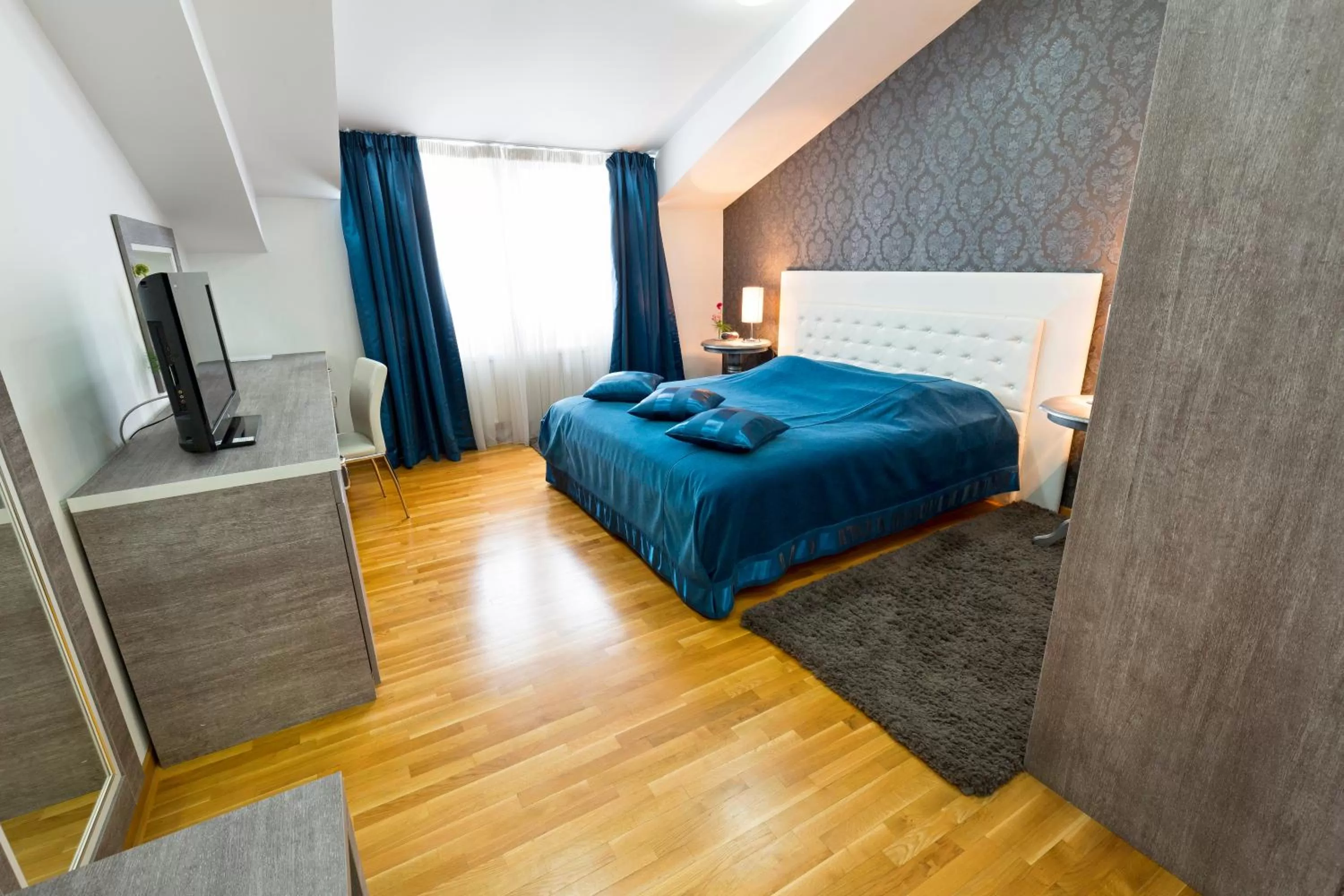 Bedroom, Bed in Garni Hotel Nevski