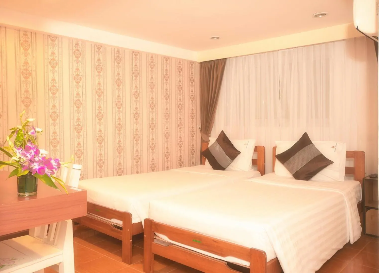 Bed in Blissotel Ratchada