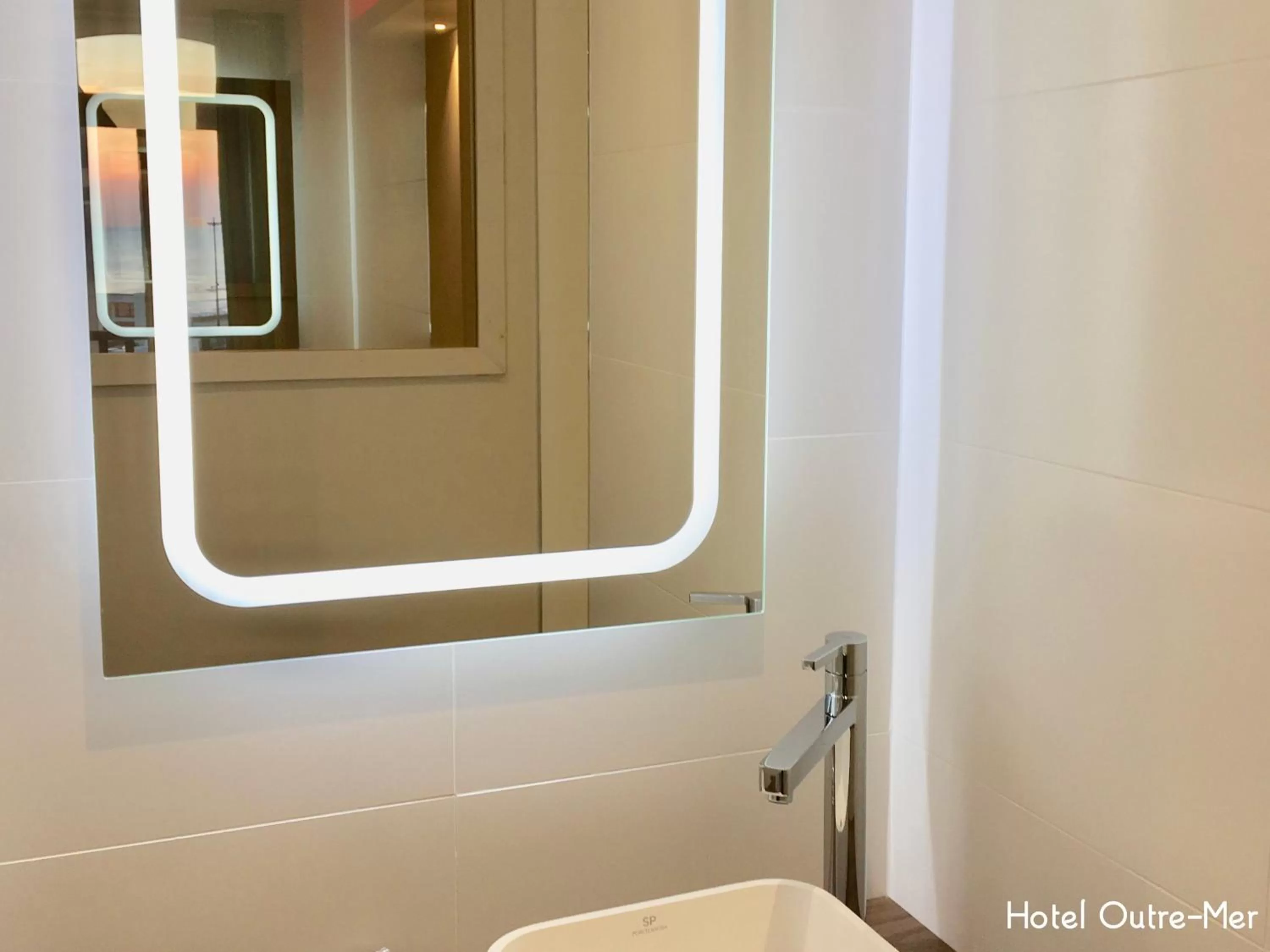 Shower in Hôtel Outre-Mer - Villa Le Couchant