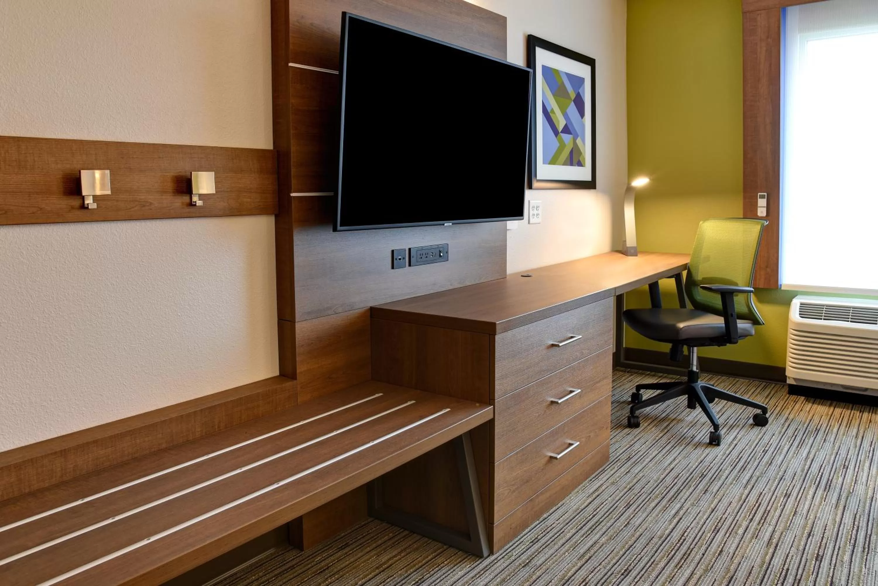Photo of the whole room in Holiday Inn Express & Suites - Ottawa by IHG