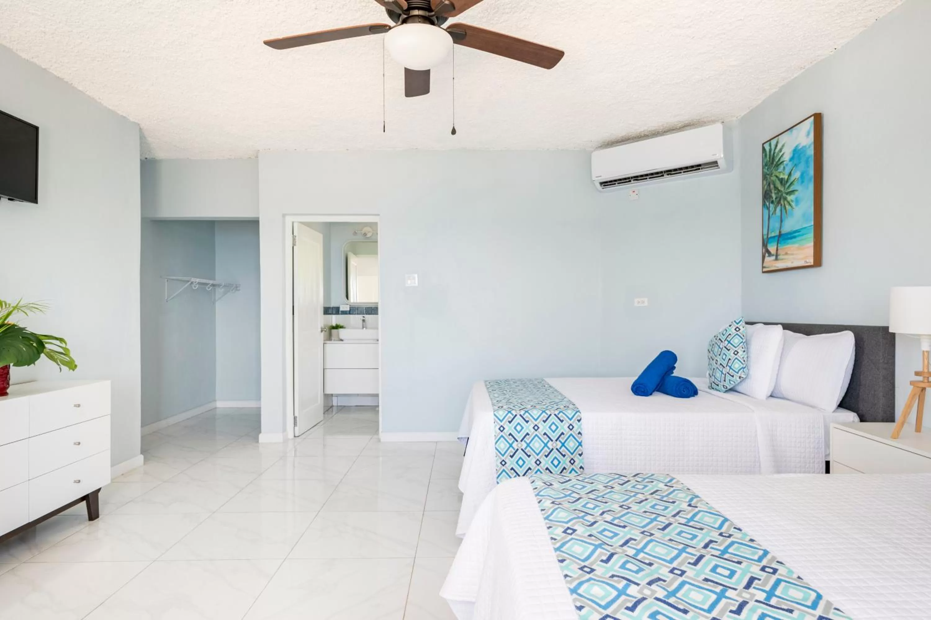 Bed in Luxe Beach Resort