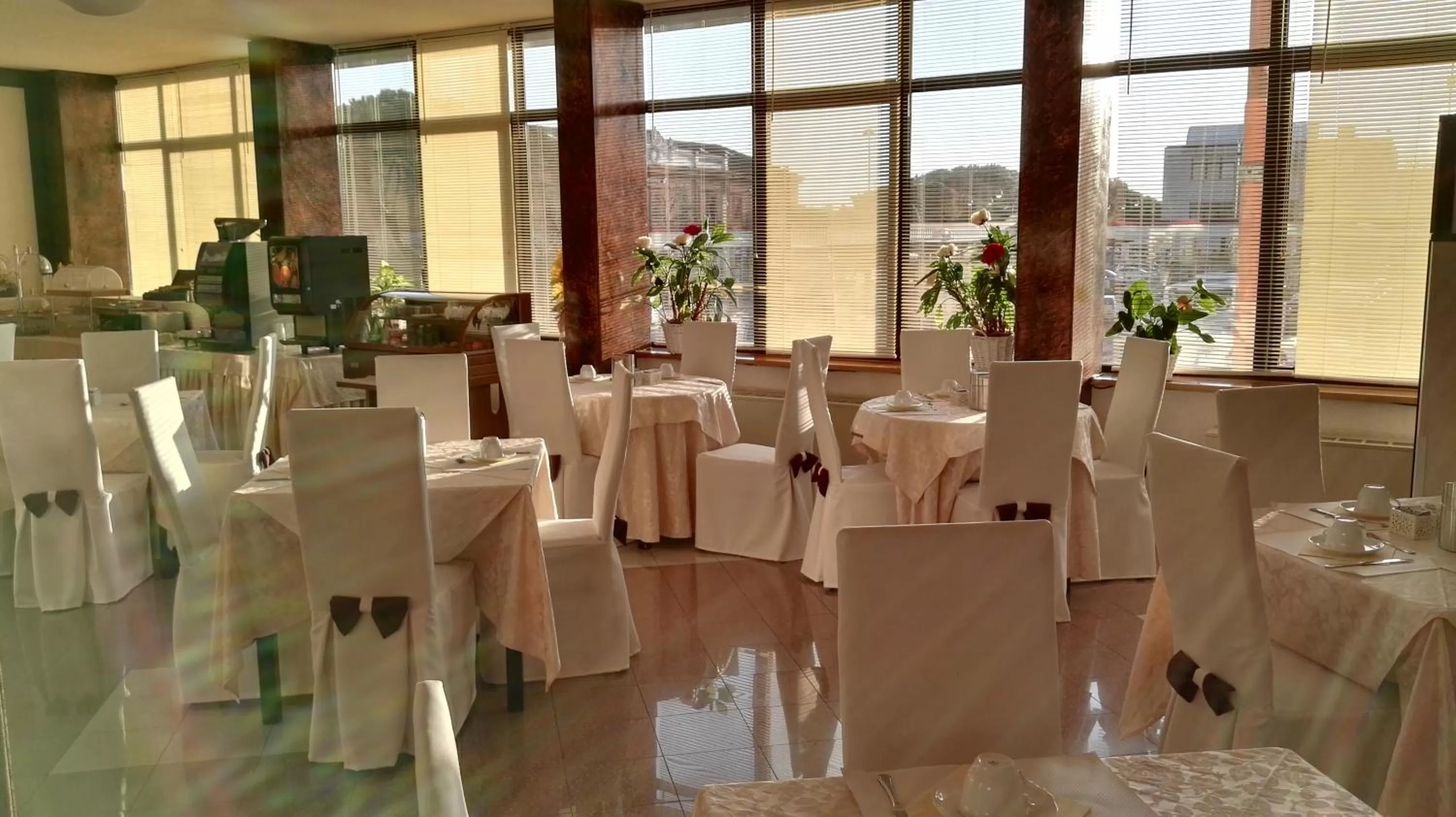 Day, Banquet Facilities in Hotel Alexander