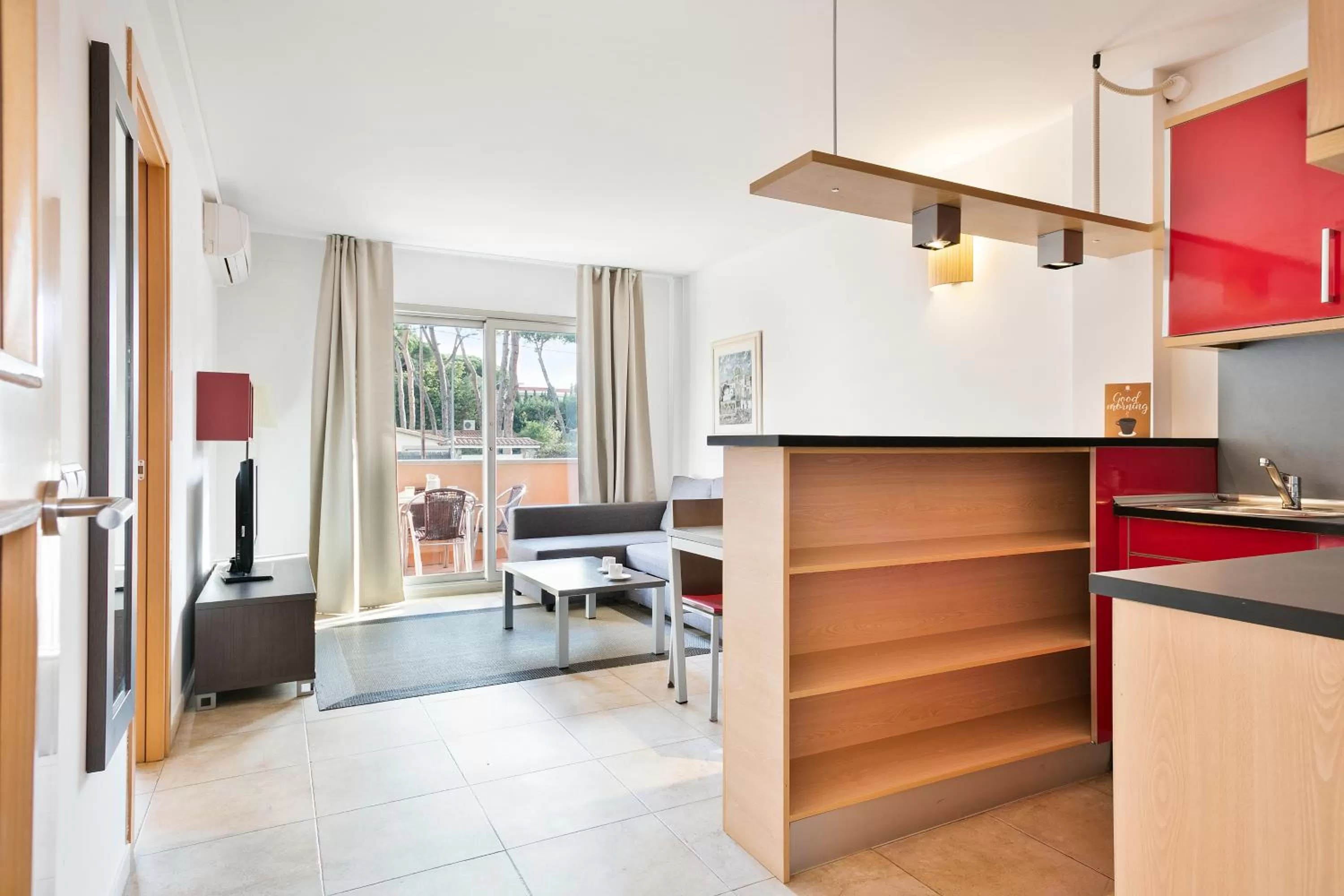 Kitchen or kitchenette in Aparthotel Bardon