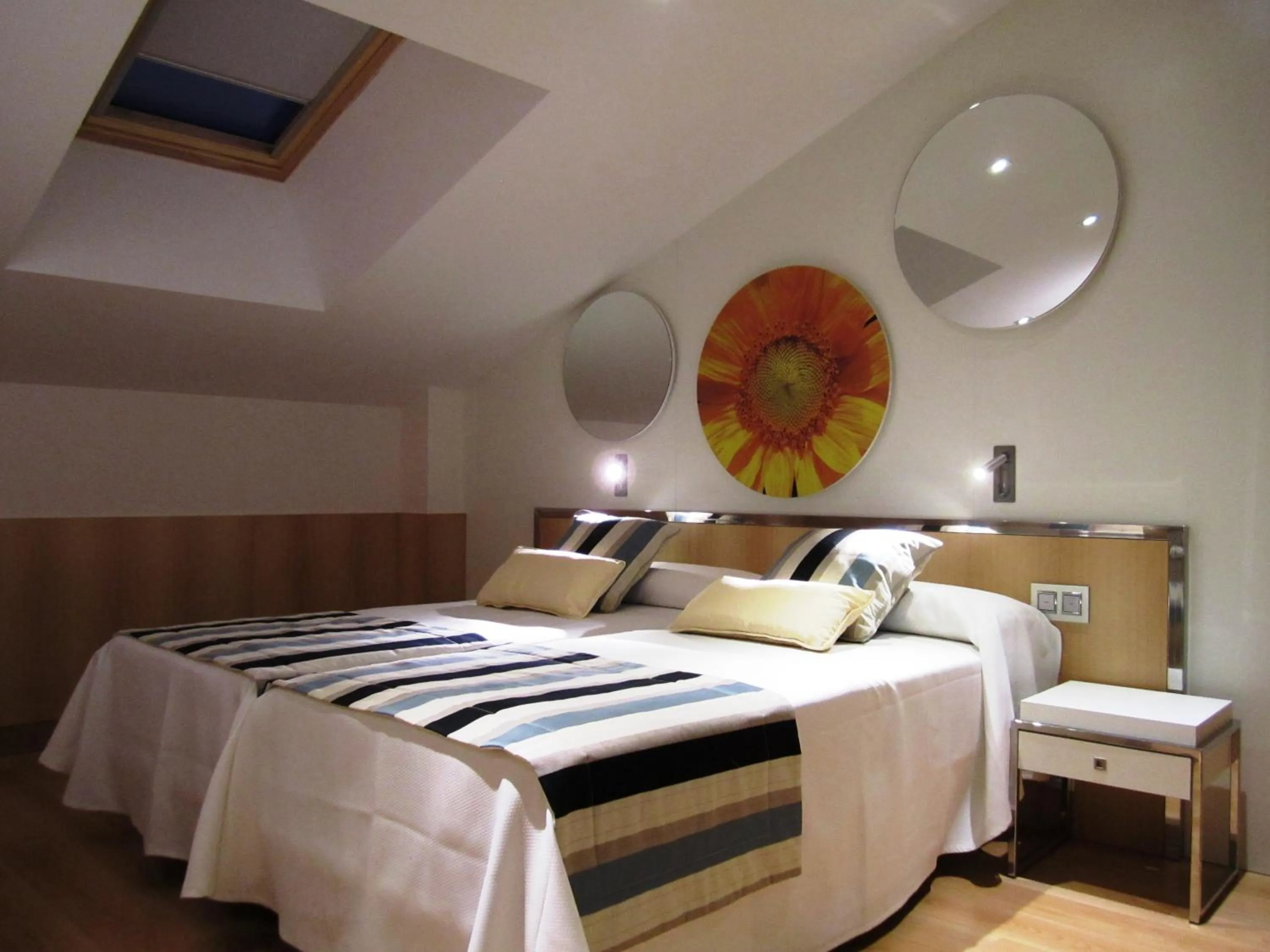 Bed in Hotel Vía Gótica