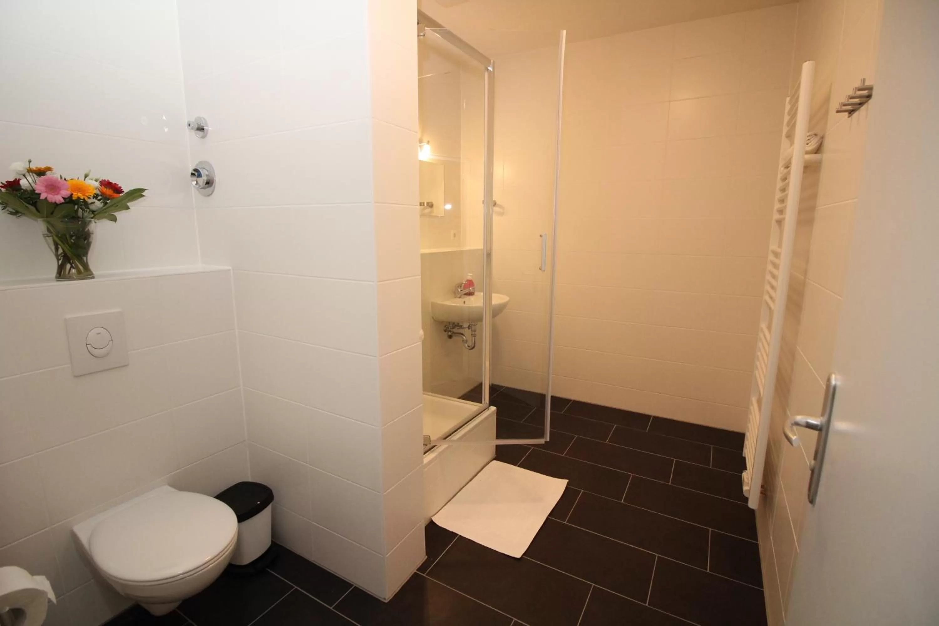 Bathroom in Apartments Tempelhof