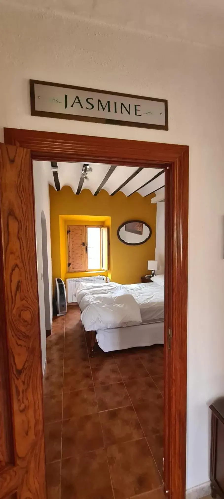 Double Room with Private Bathroom in Casa el Castano Double Room with Private Bathroom in Casa el Castano