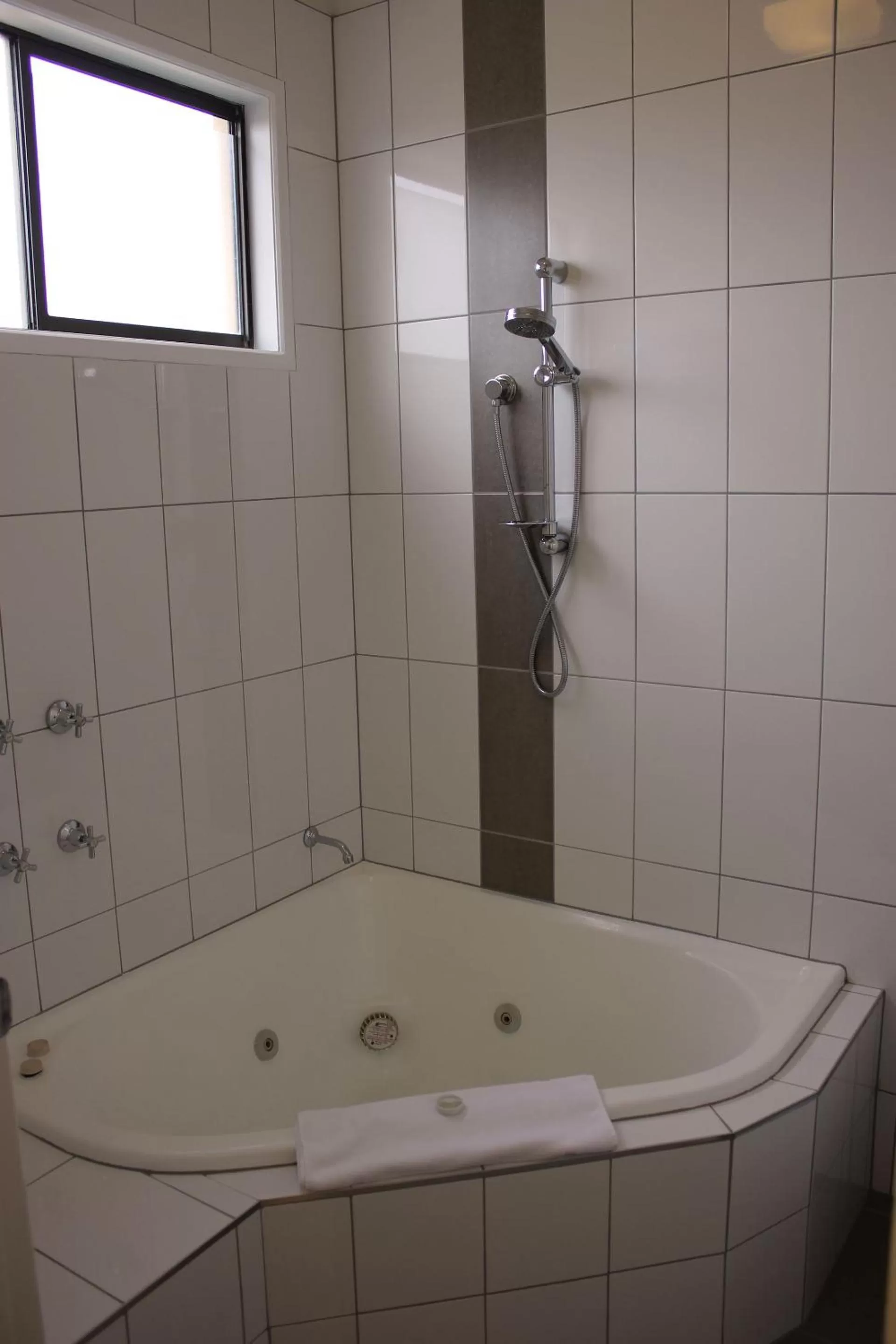 Shower in Swan Hill Resort