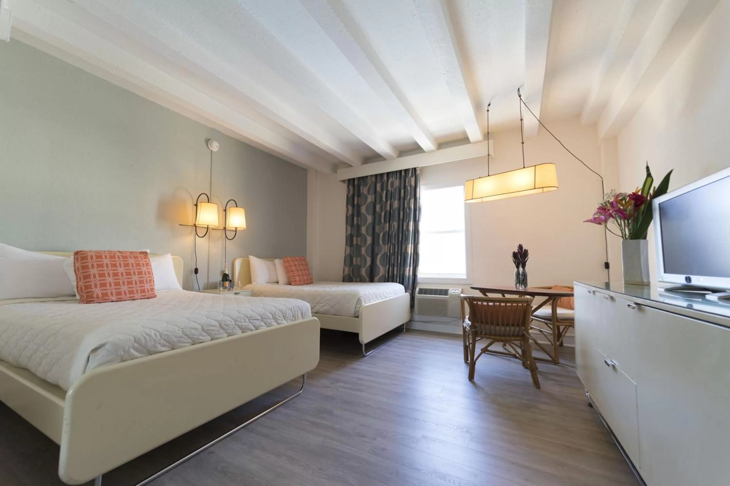 Bed in Broadmore Miami Beach