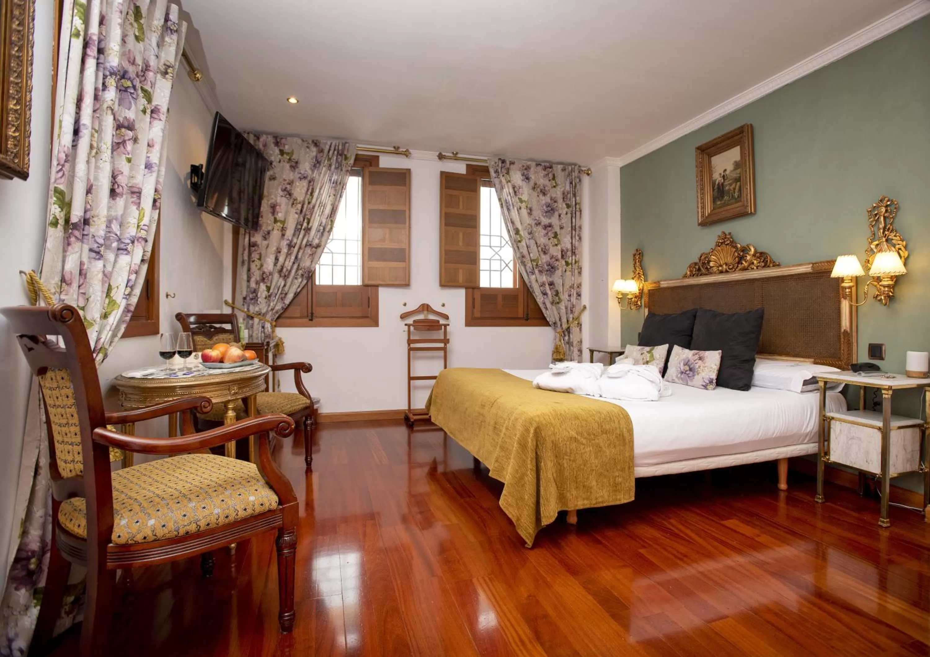 Bed in La Llave de la Judería Hotel Boutique