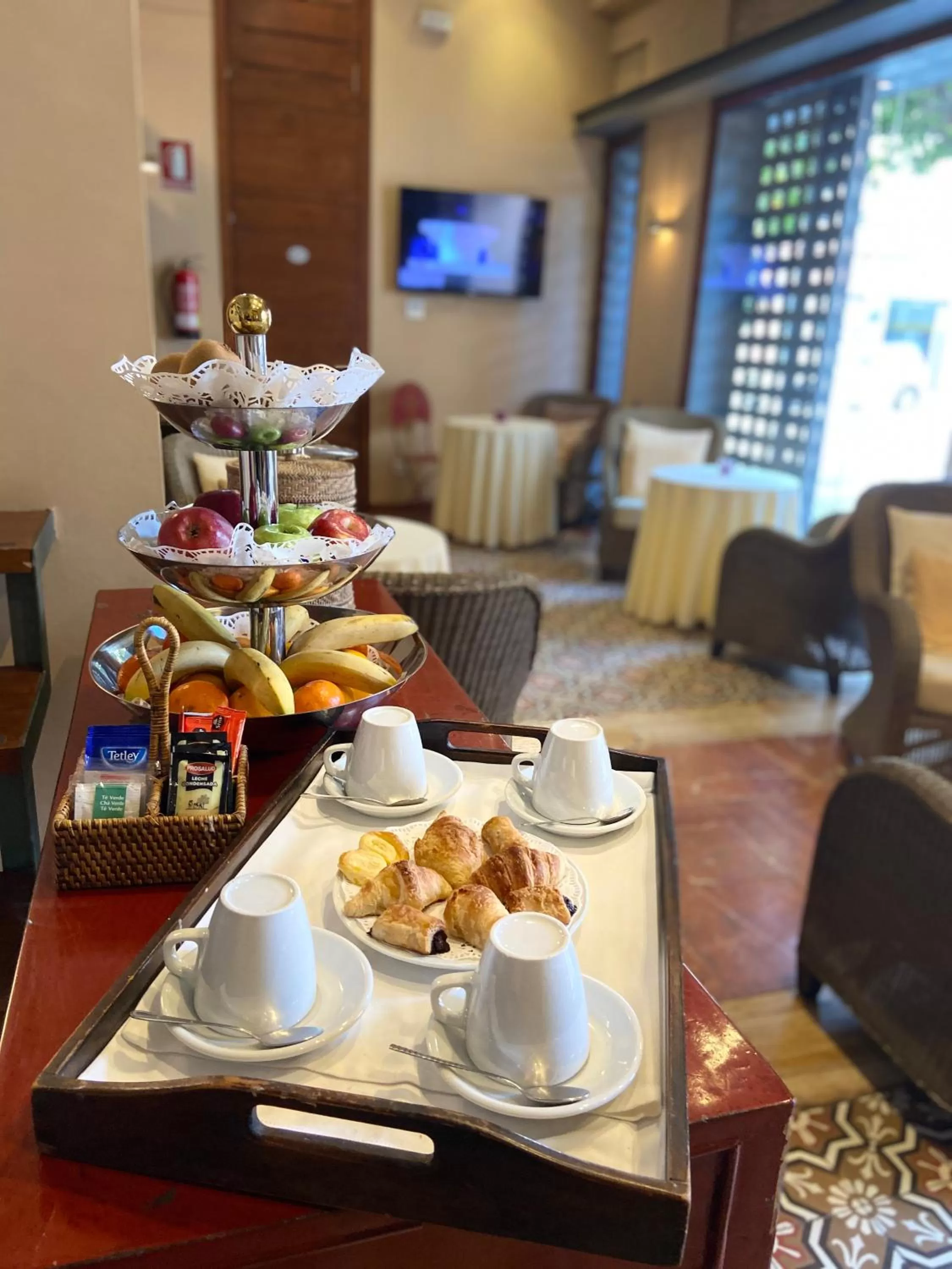 Coffee/tea facilities in La Casa del Maestro Boutique