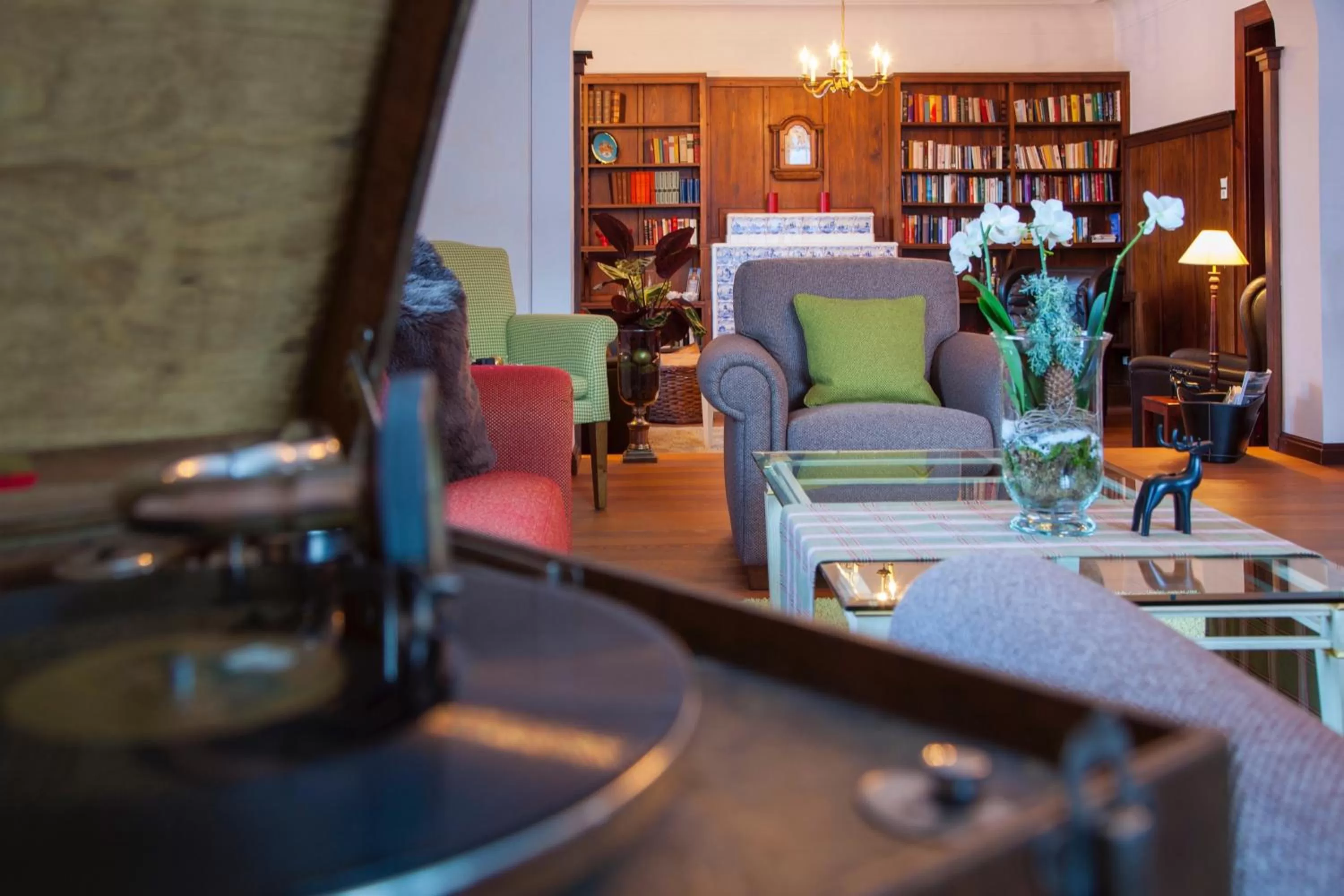 Communal lounge/ TV room in Hotel Geldernhaus