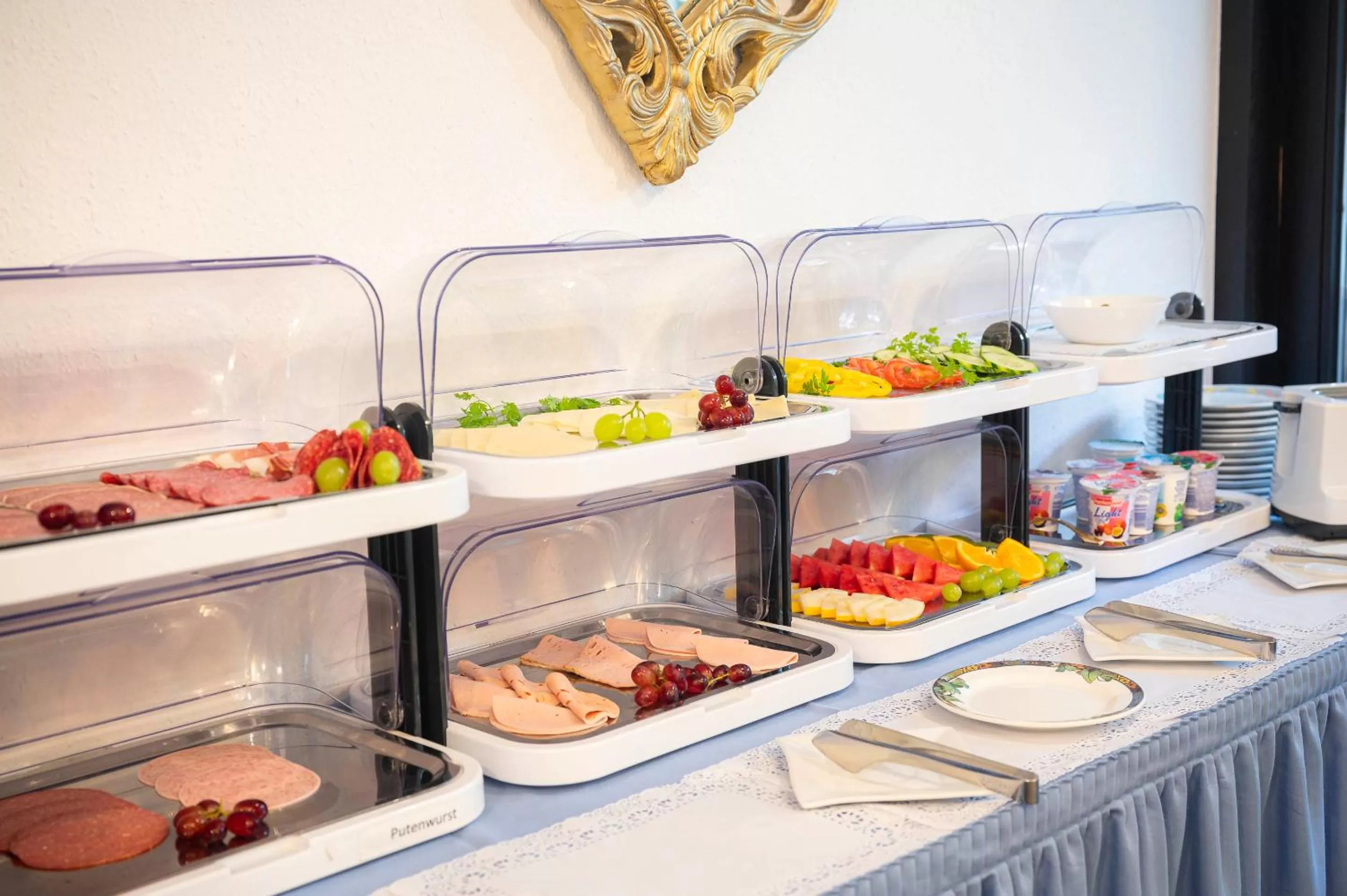 Breakfast in Hotel Astoria am Urachplatz