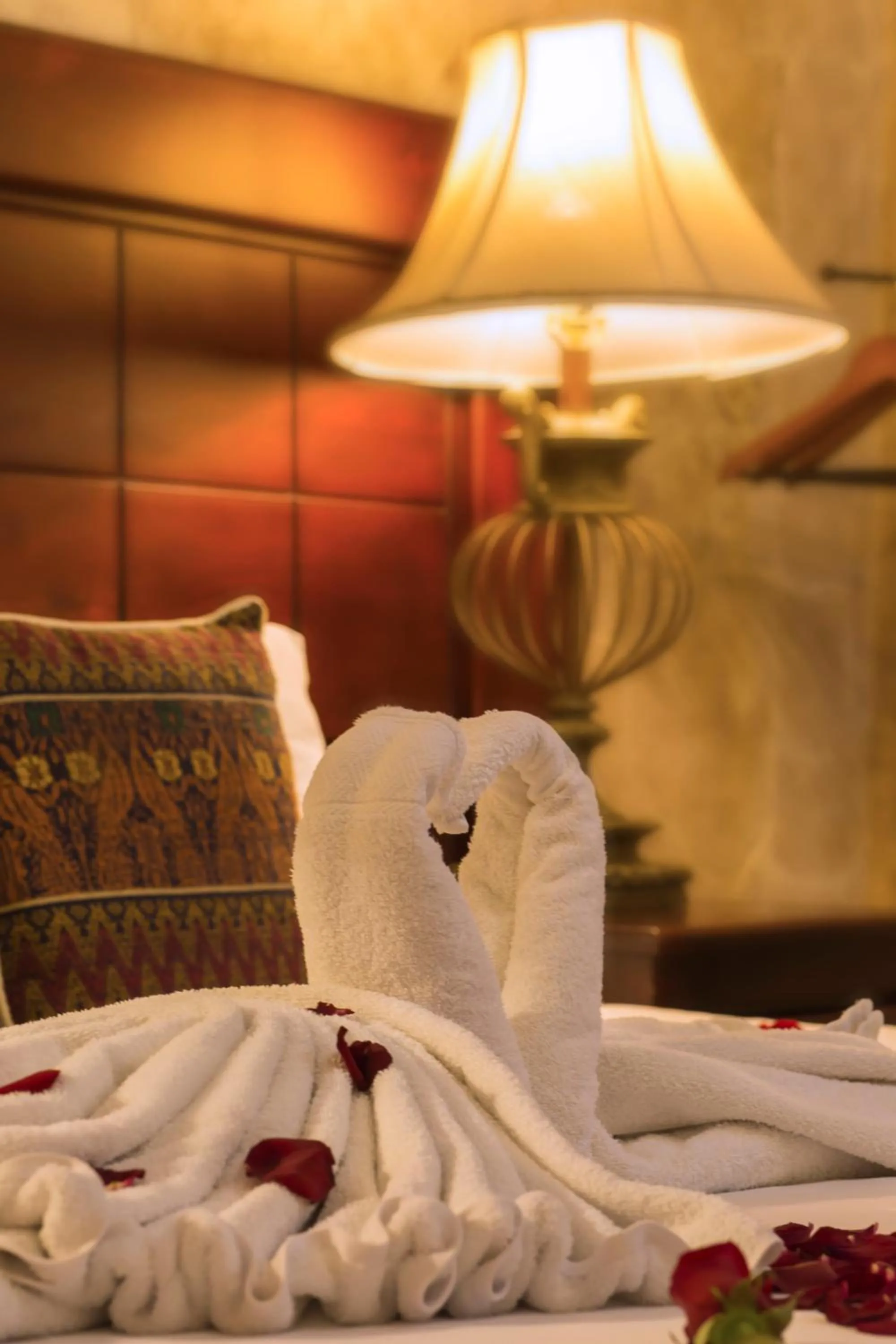 Decorative detail, Bed in Los Olivos Boutique Hotel Antigua Guatemala