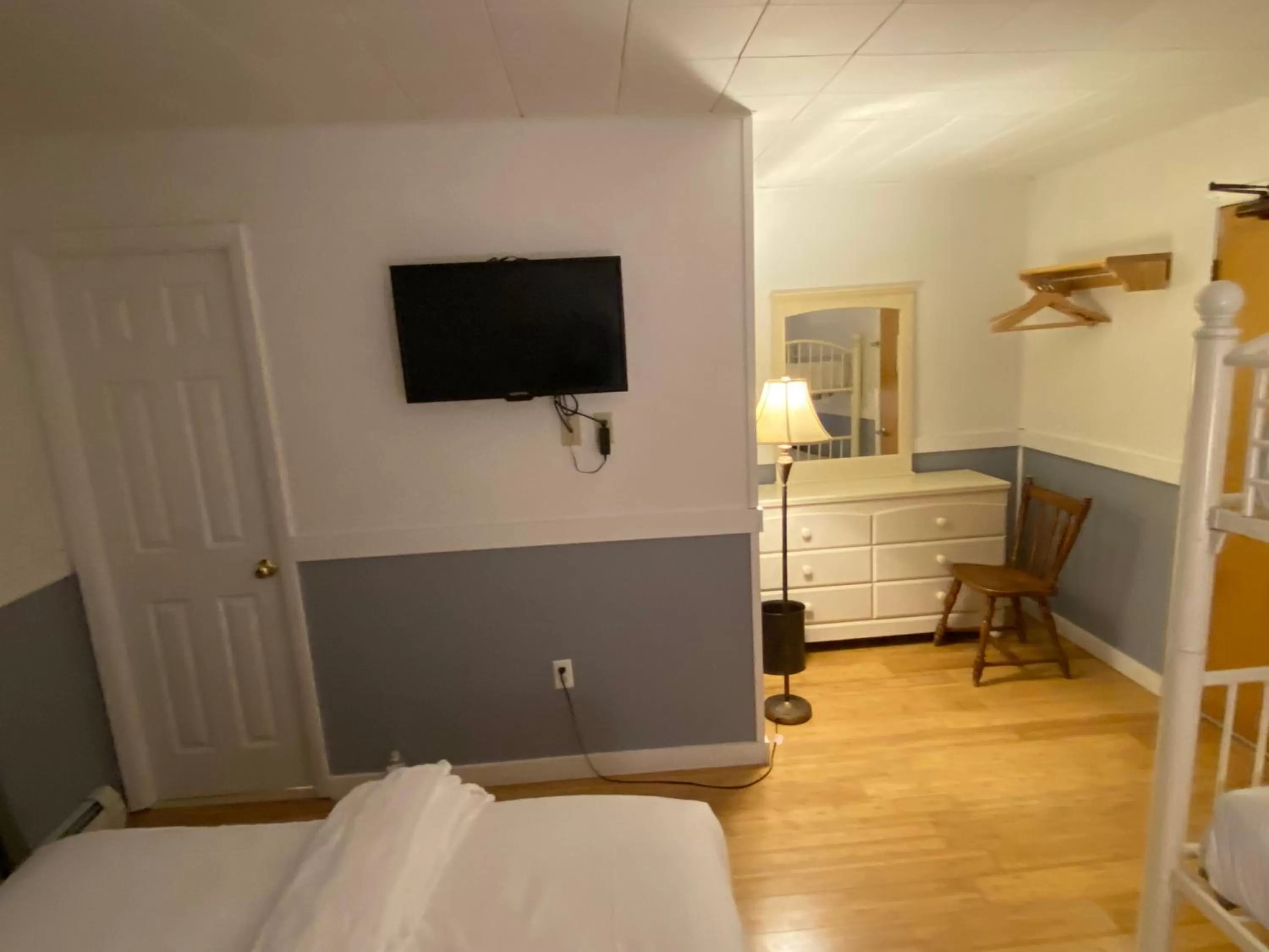 Bed in Bromley View Inn