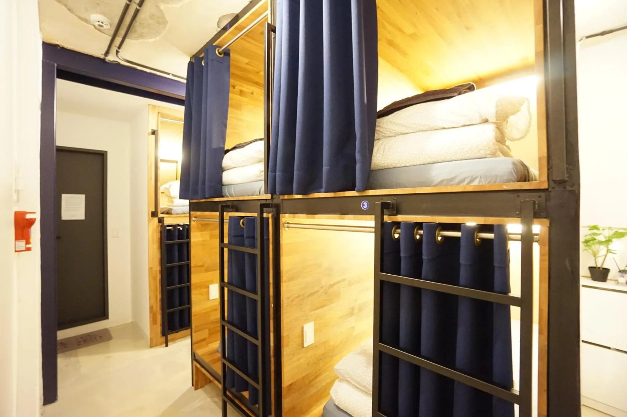 Bedroom, Bed in Seoulcube Ewha -Female only