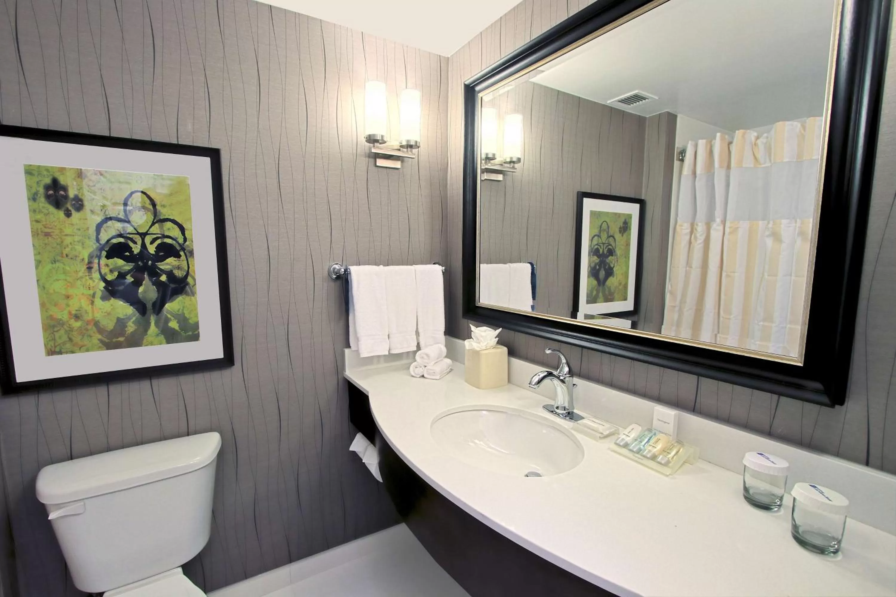 Bathroom in Hilton Garden Inn Westbury