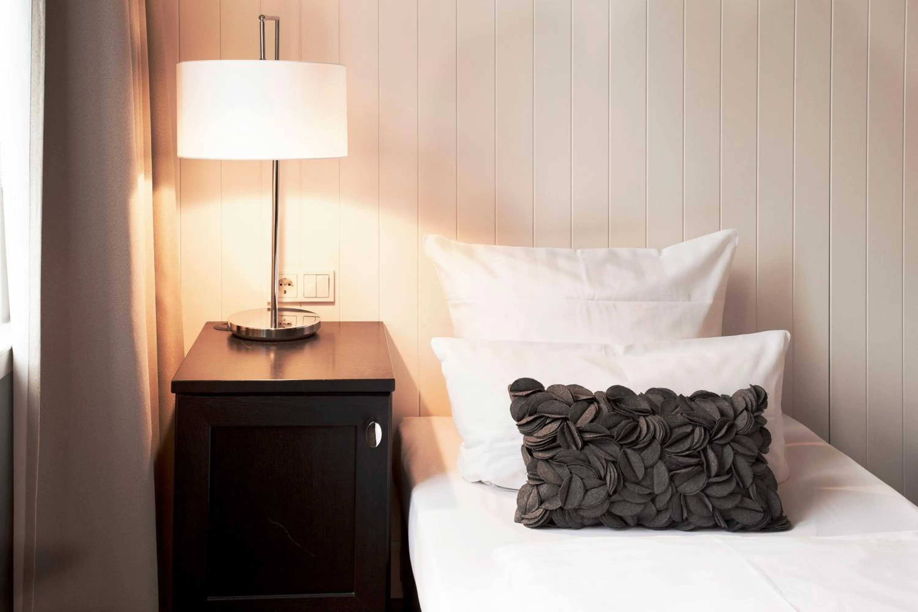 Photo of the whole room, Bed in Hotel Victoria