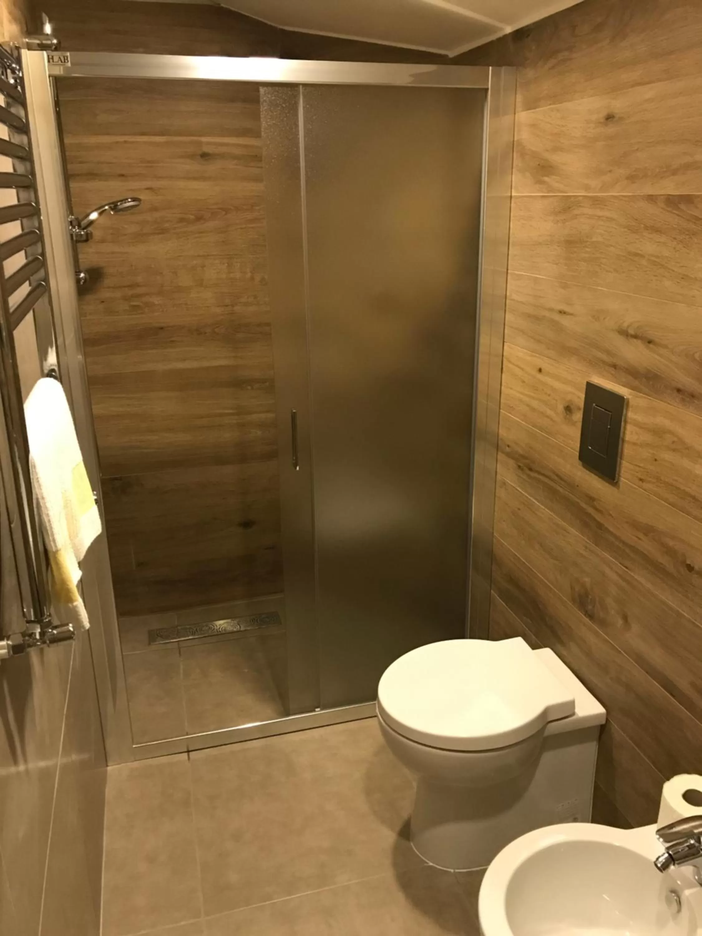 Bathroom in Hotel Smeraldo