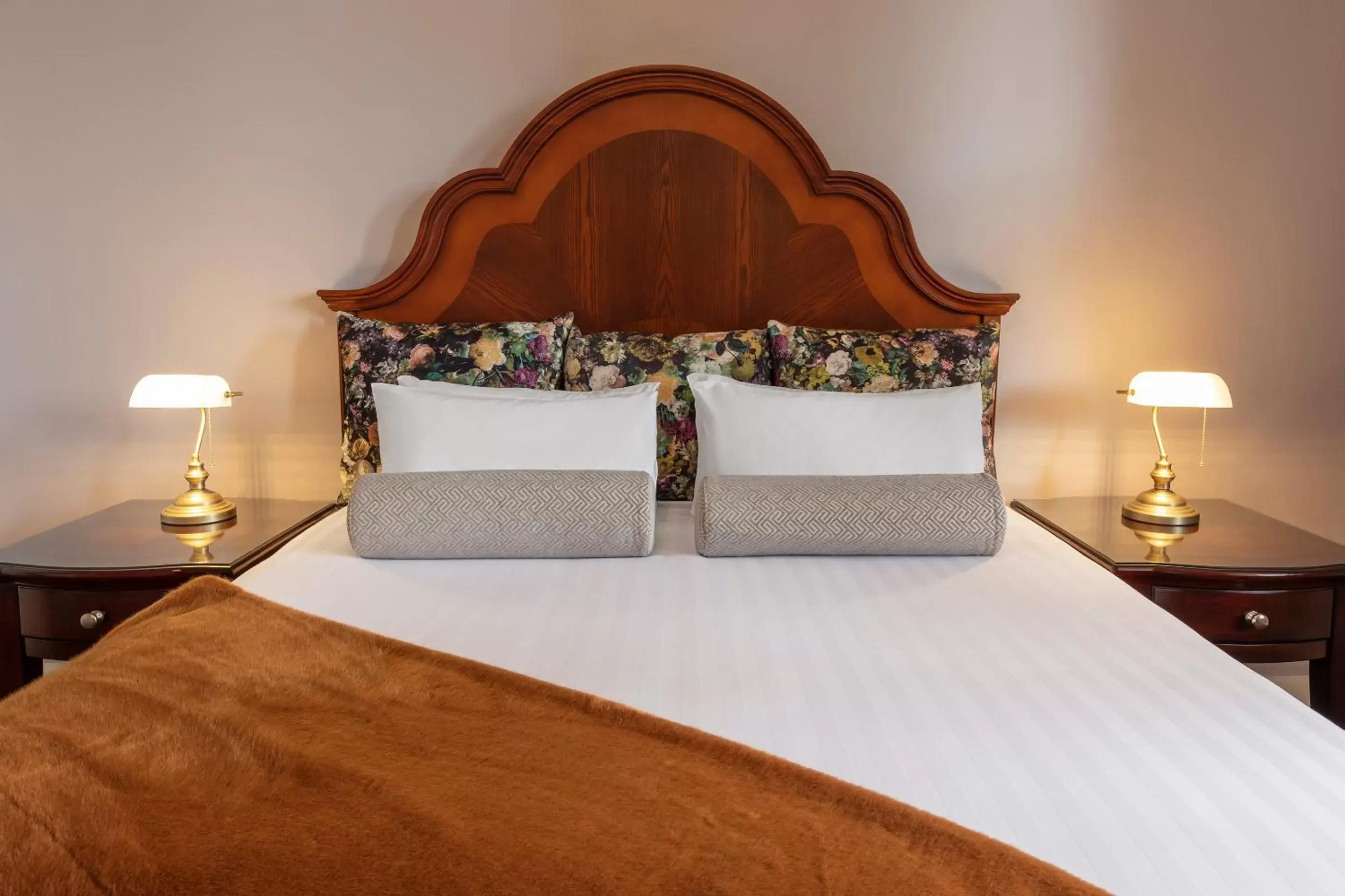 1 King Bed, 2 Single Beds, 2 Bedroom Apartment, Non-Smoking in Club Wyndham Ballarat, Trademark Collection by Wyndham 1 King Bed, 2 Single Beds, 2 Bedroom Apartment, Non-Smoking in Club Wyndham Ballarat, Trademark Collection by Wyndham