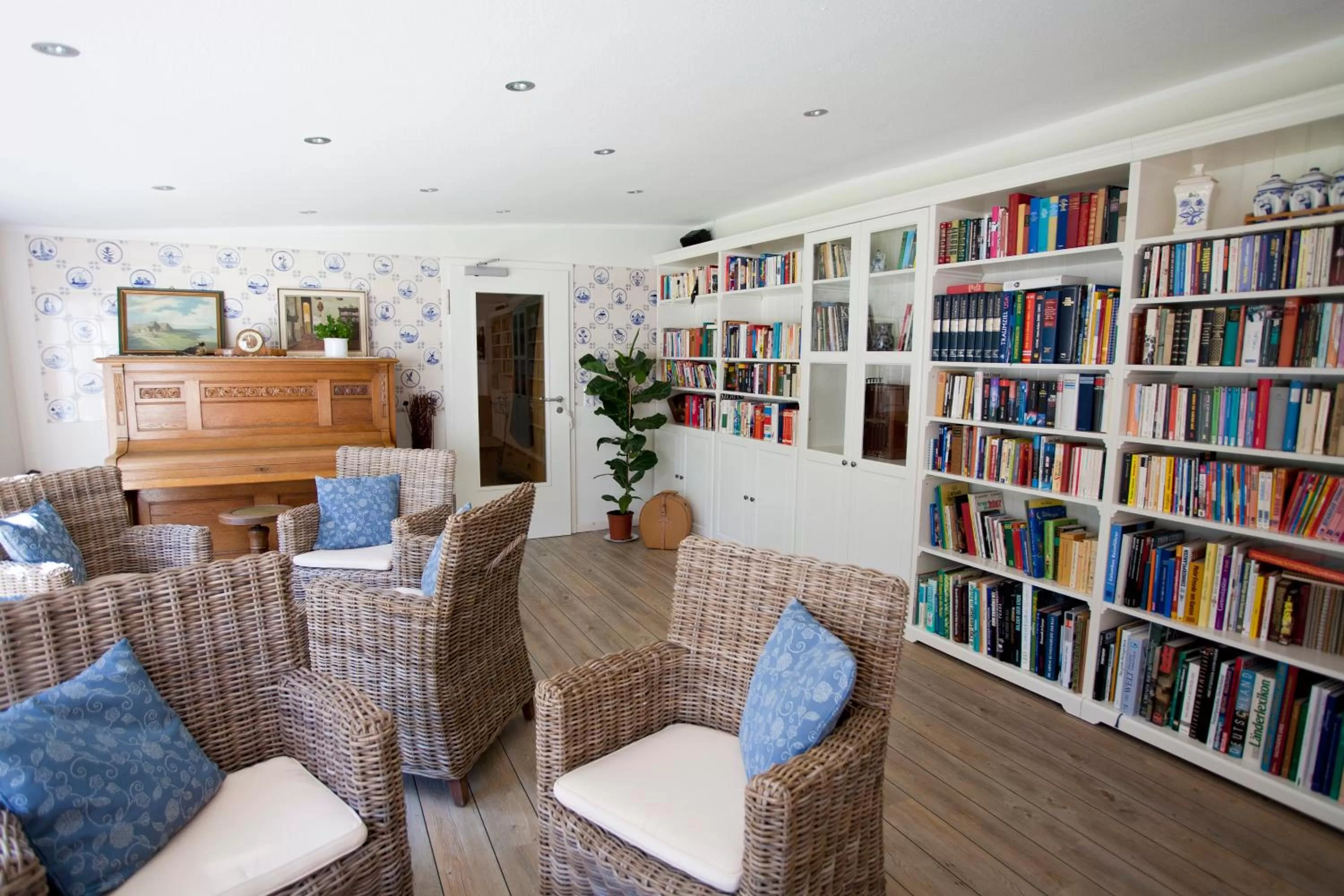 Library in Kathmeyers Landhaus Godewind