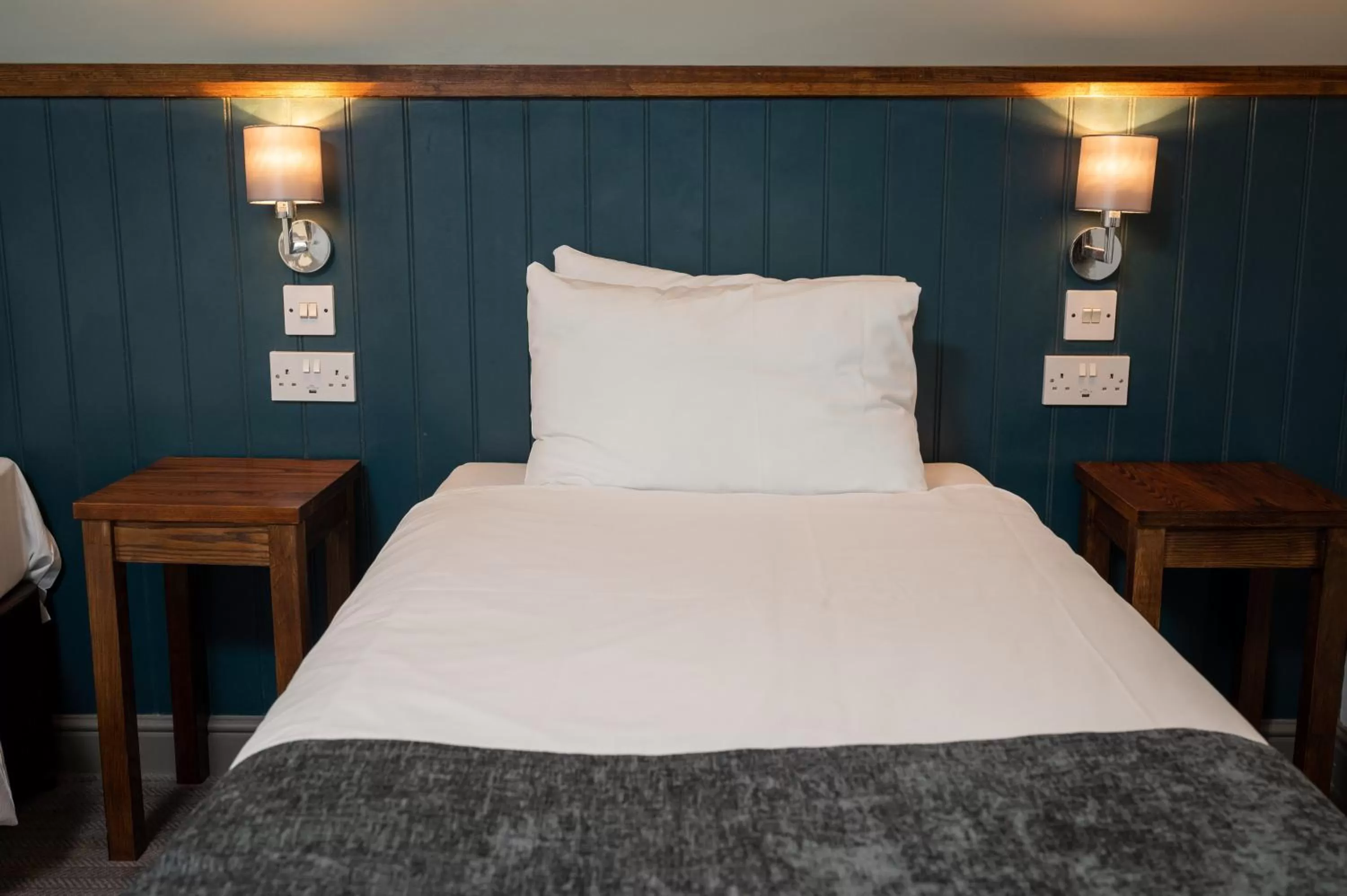 Bed in Cocked Hat by Greene King Inns