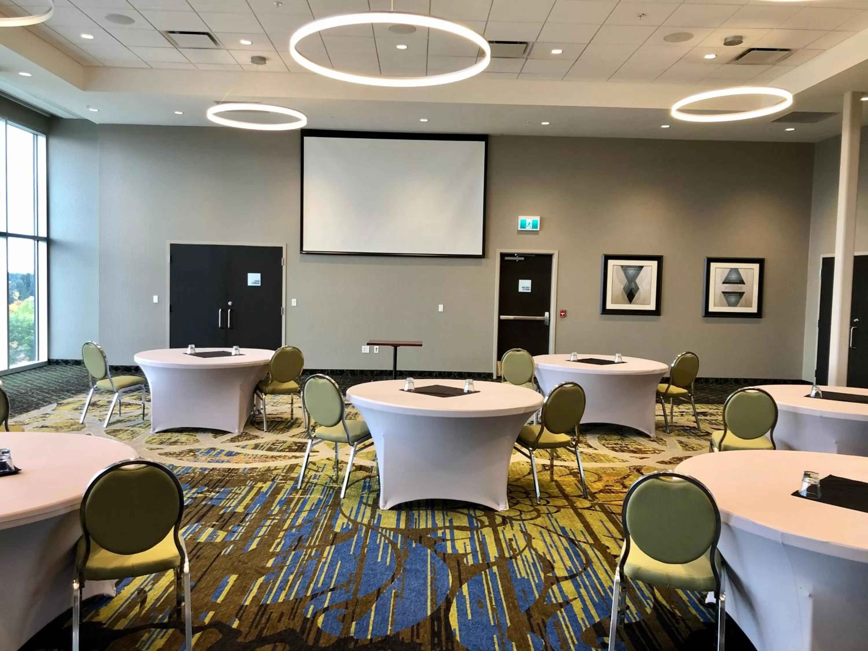 Meeting/conference room in Holiday Inn Express & Suites - Saskatoon East - University by IHG