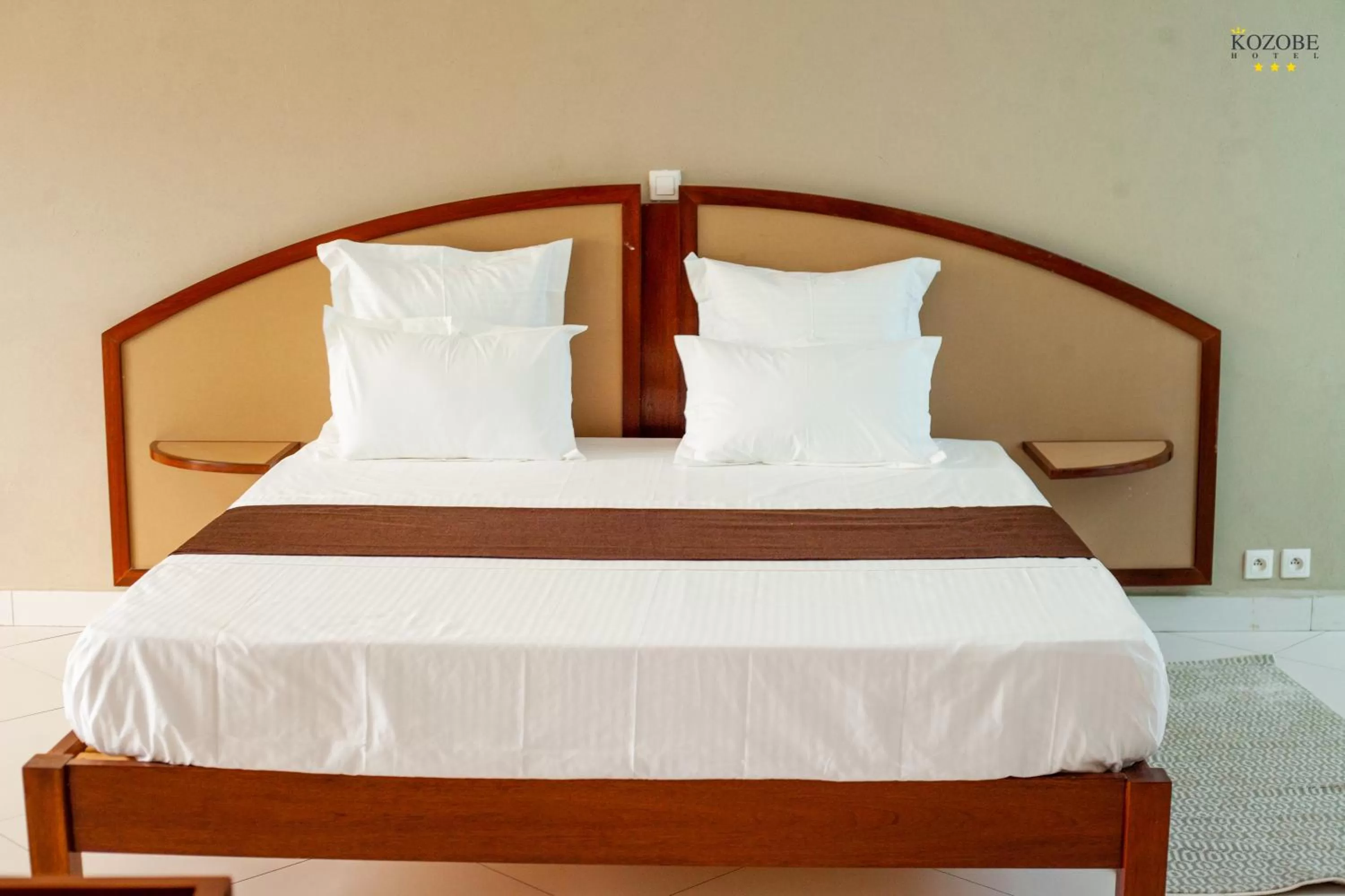 Bed in KOZOBE HÔTEL